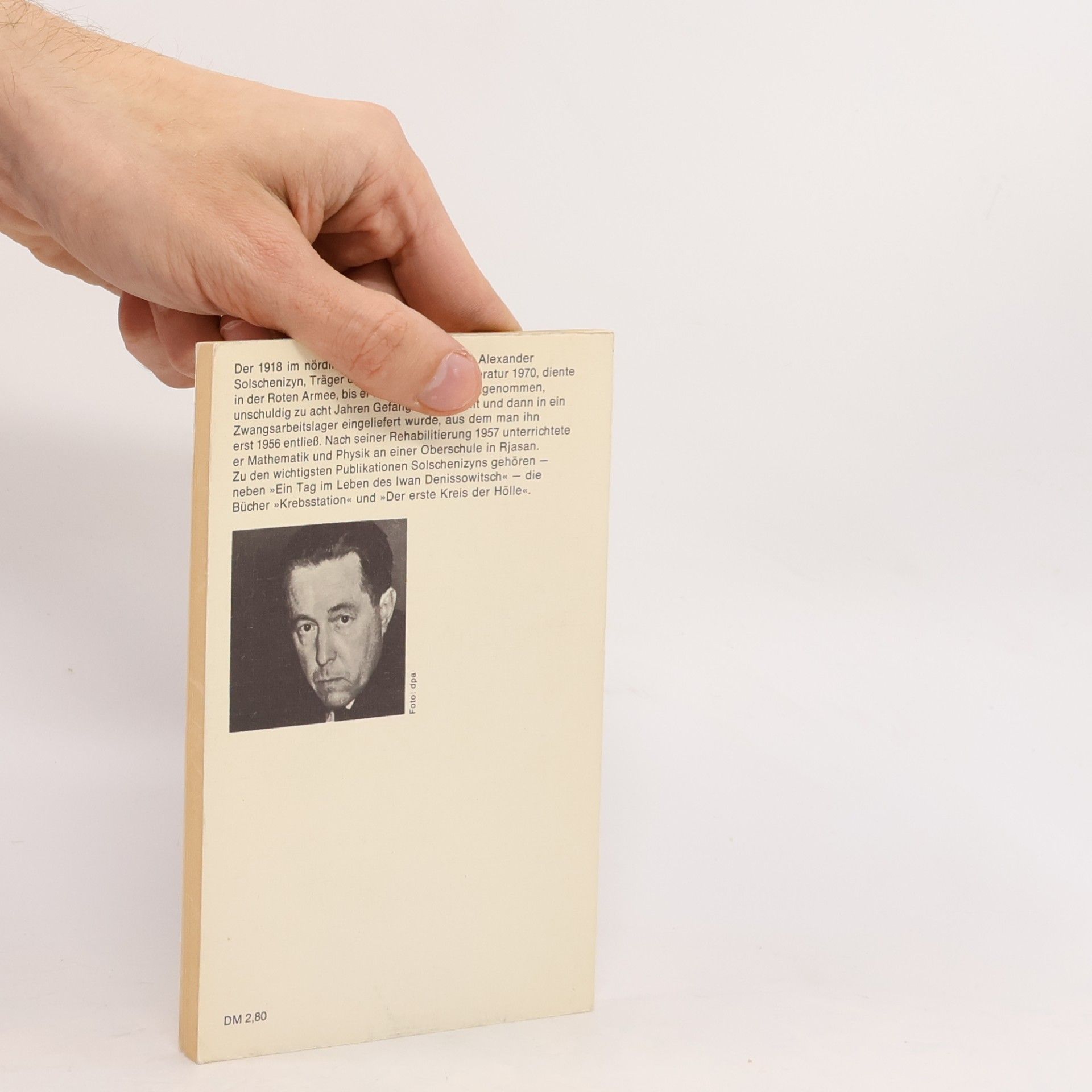 Aleksandr Solzhenitsyn Ein Tag im Leben des Iwan Denissowitsh
