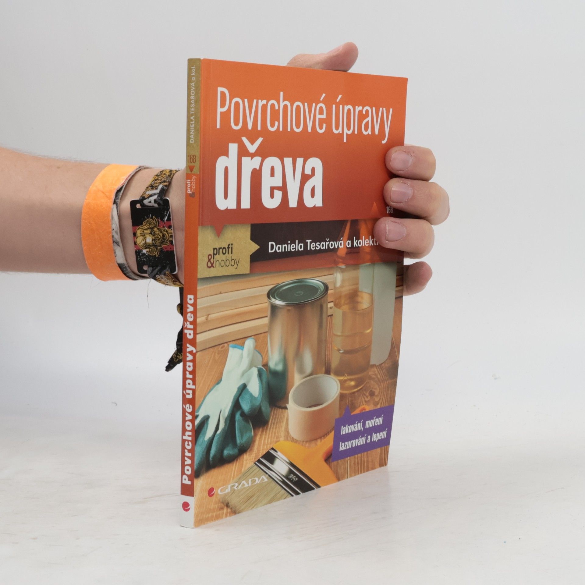 Povrchové úpravy dřeva