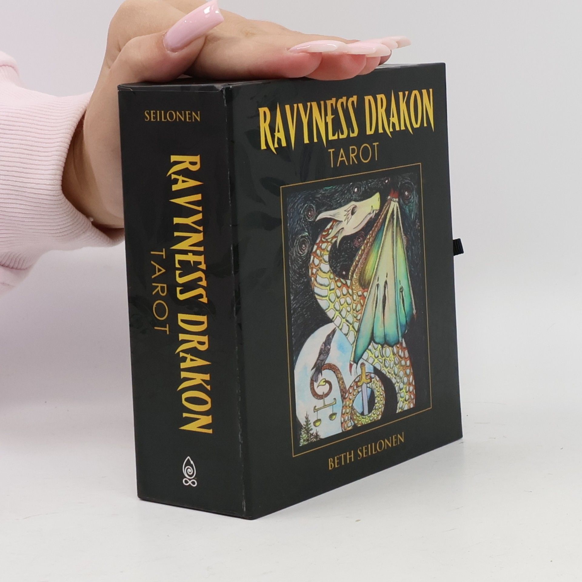 Beth Seilonen Ravyness Drakon Tarot: (Tarot Kit Box Set with 78 Cards and Guide Book)