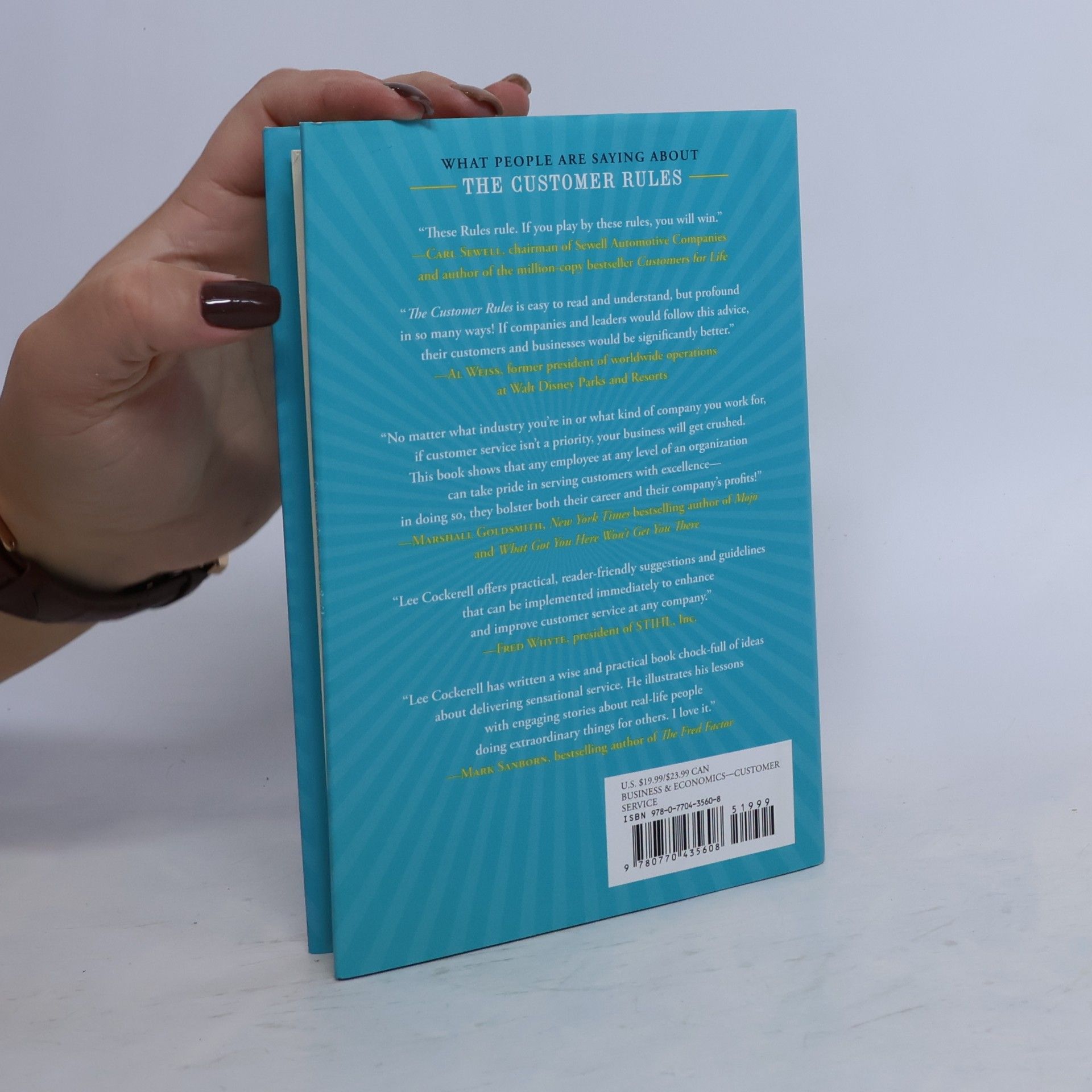 Lee Cockerell The Customer Rules