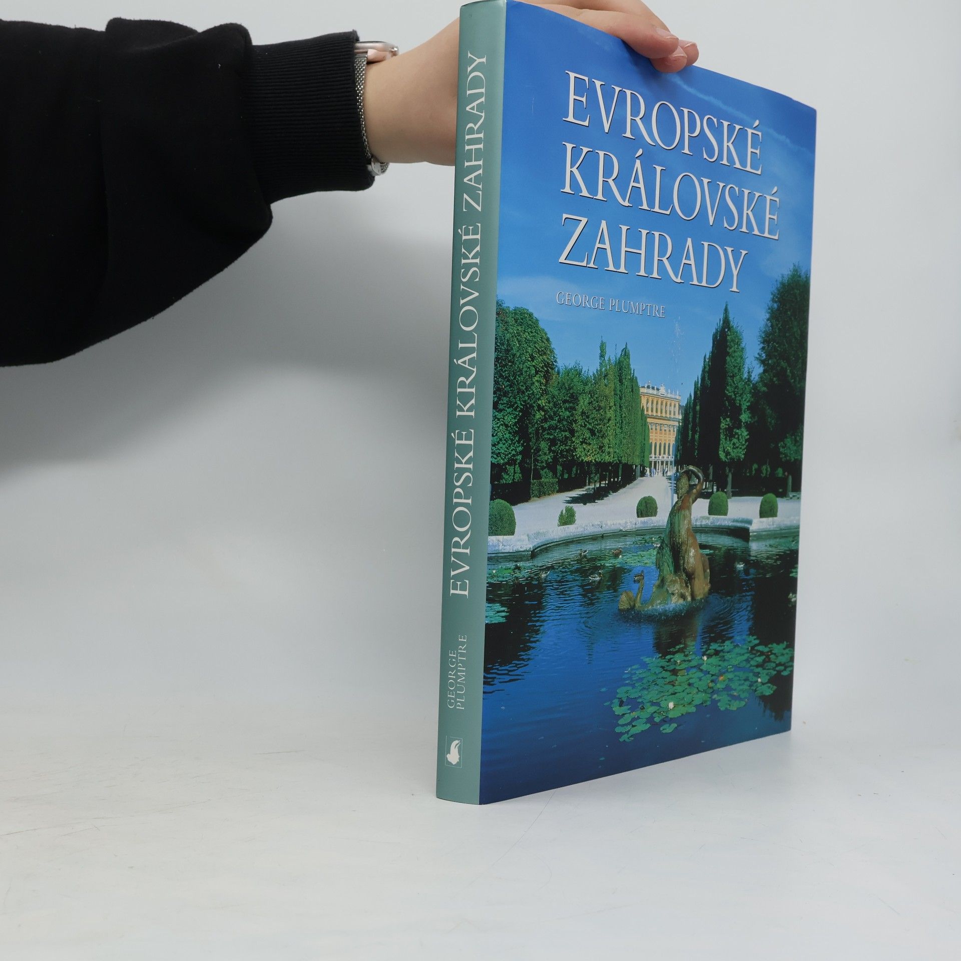 George Plumptre Evropské královské zahrady