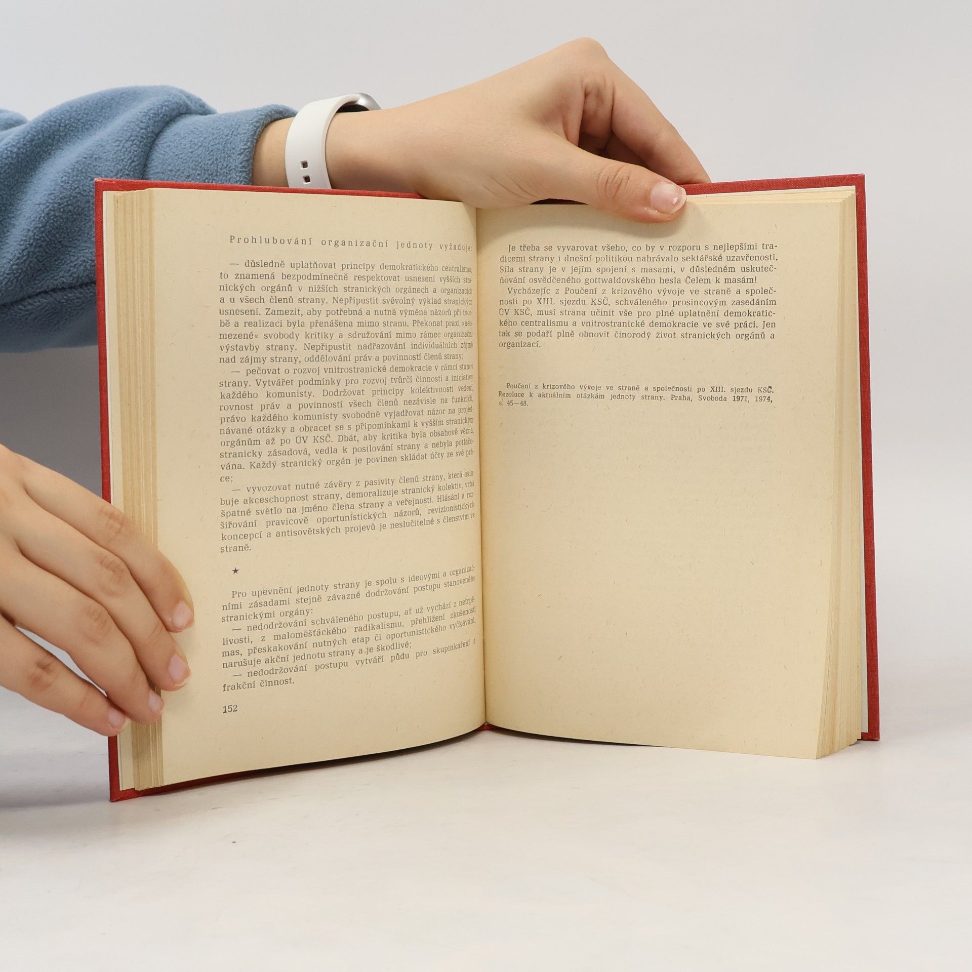 Various authors Čítanka k základům politických znalostí