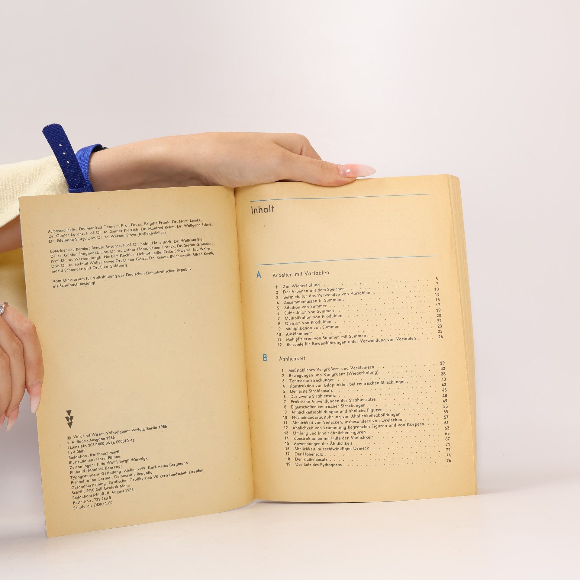 Various authors Mathematik 8