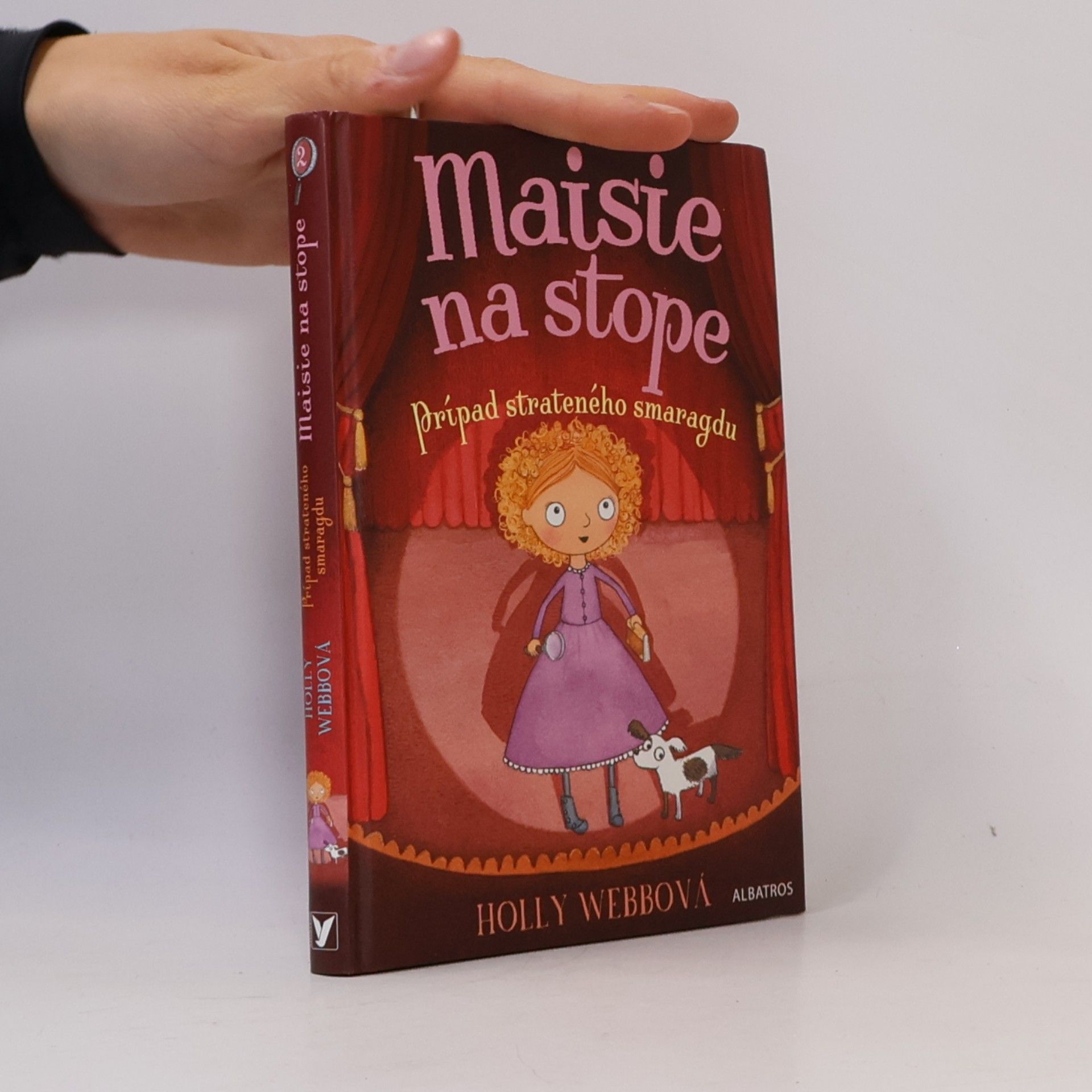 Holly Webb Maisie na stope: Prípad strateného smaragdu