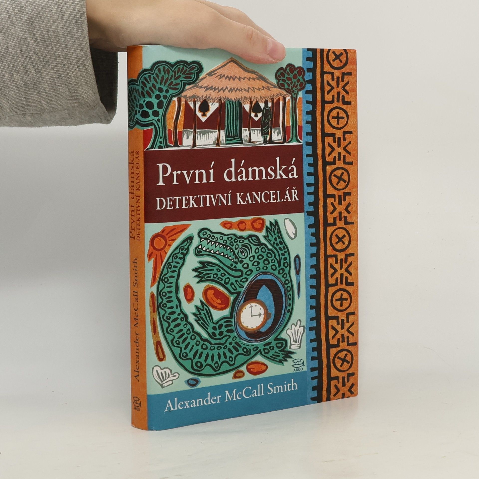 První dámská detektivní kancelář