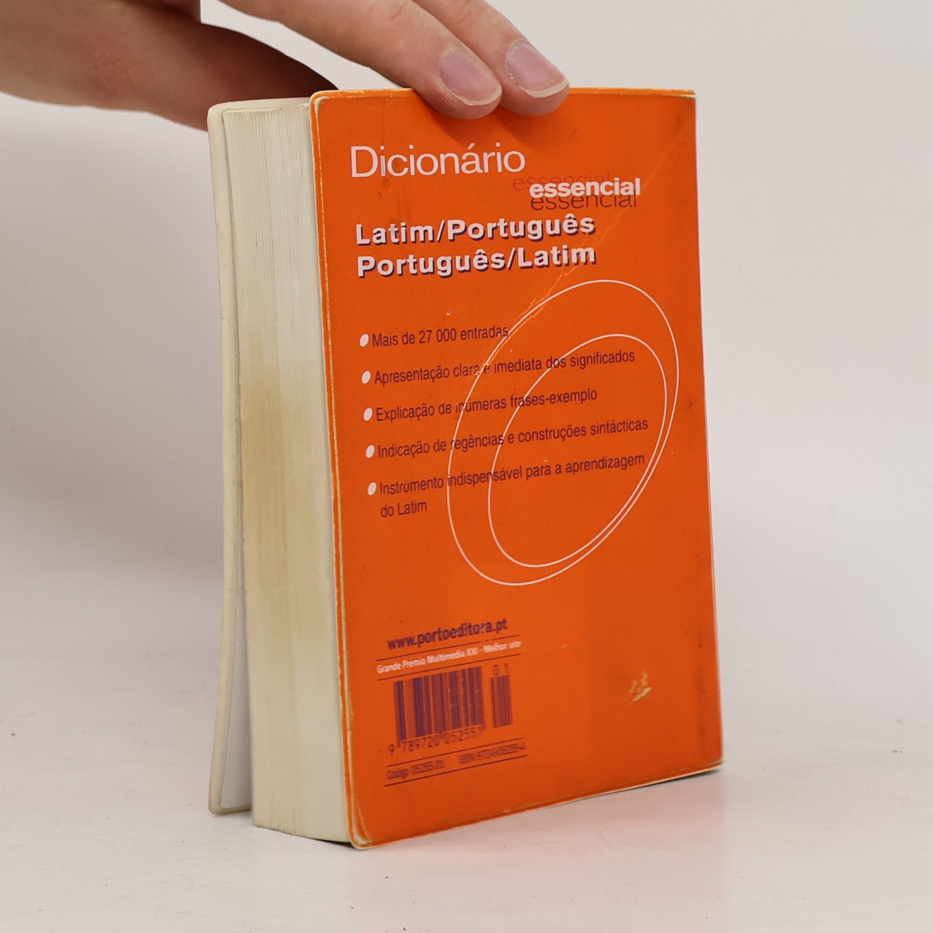 Porto Editora Dicionário Essencial