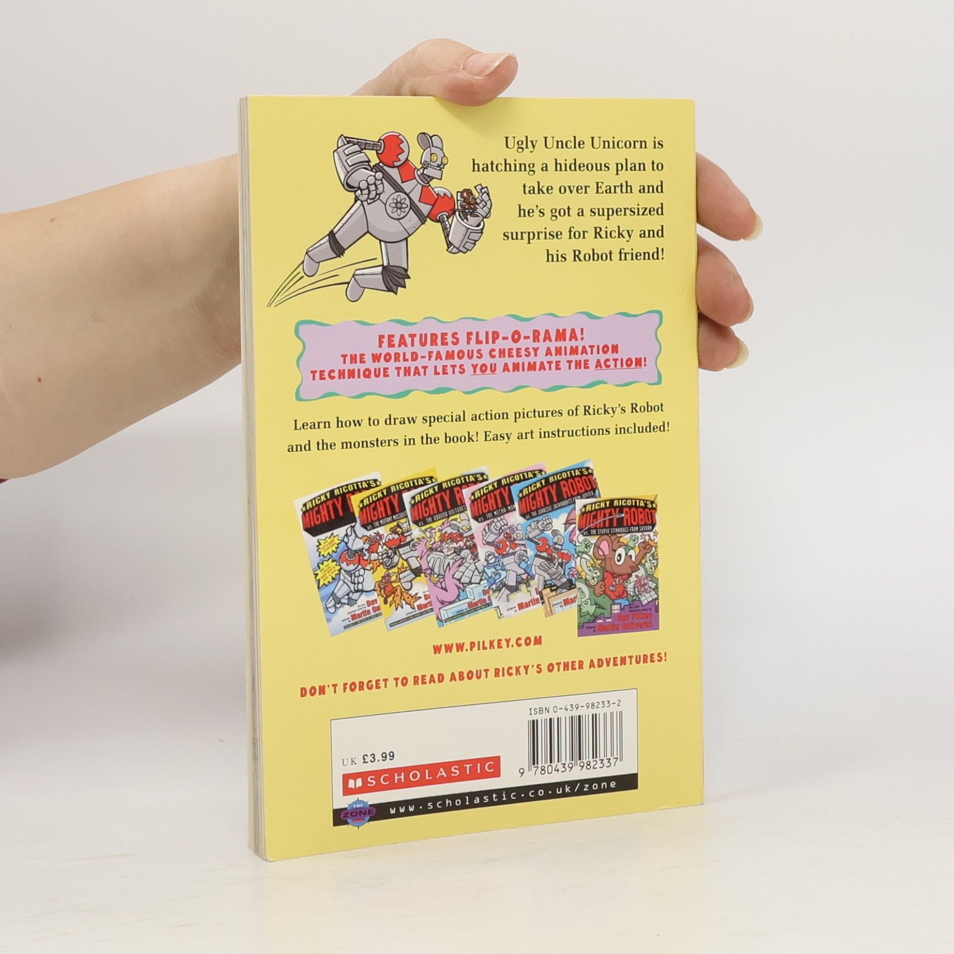 Dav Pilkey Ricky Ricotta's Mighty Robot Vs. the Uranium Unicorns from Uranus