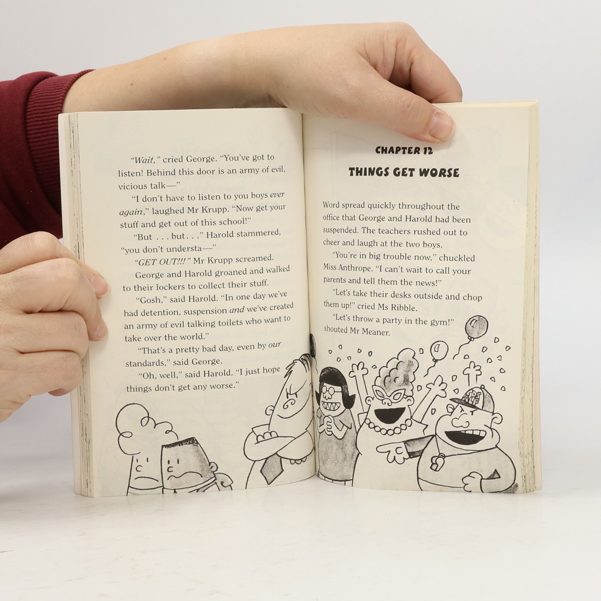 Dav Pilkey Captain Underpants and the attack of the talking toilets
