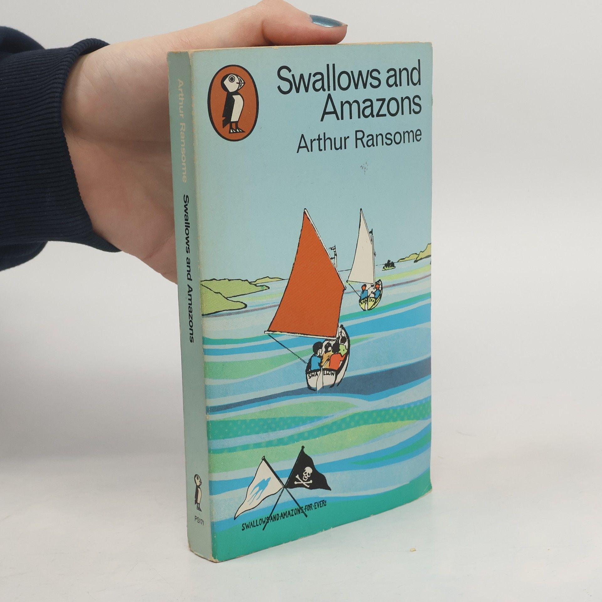 Arthur Ransome Swallows and Amazons