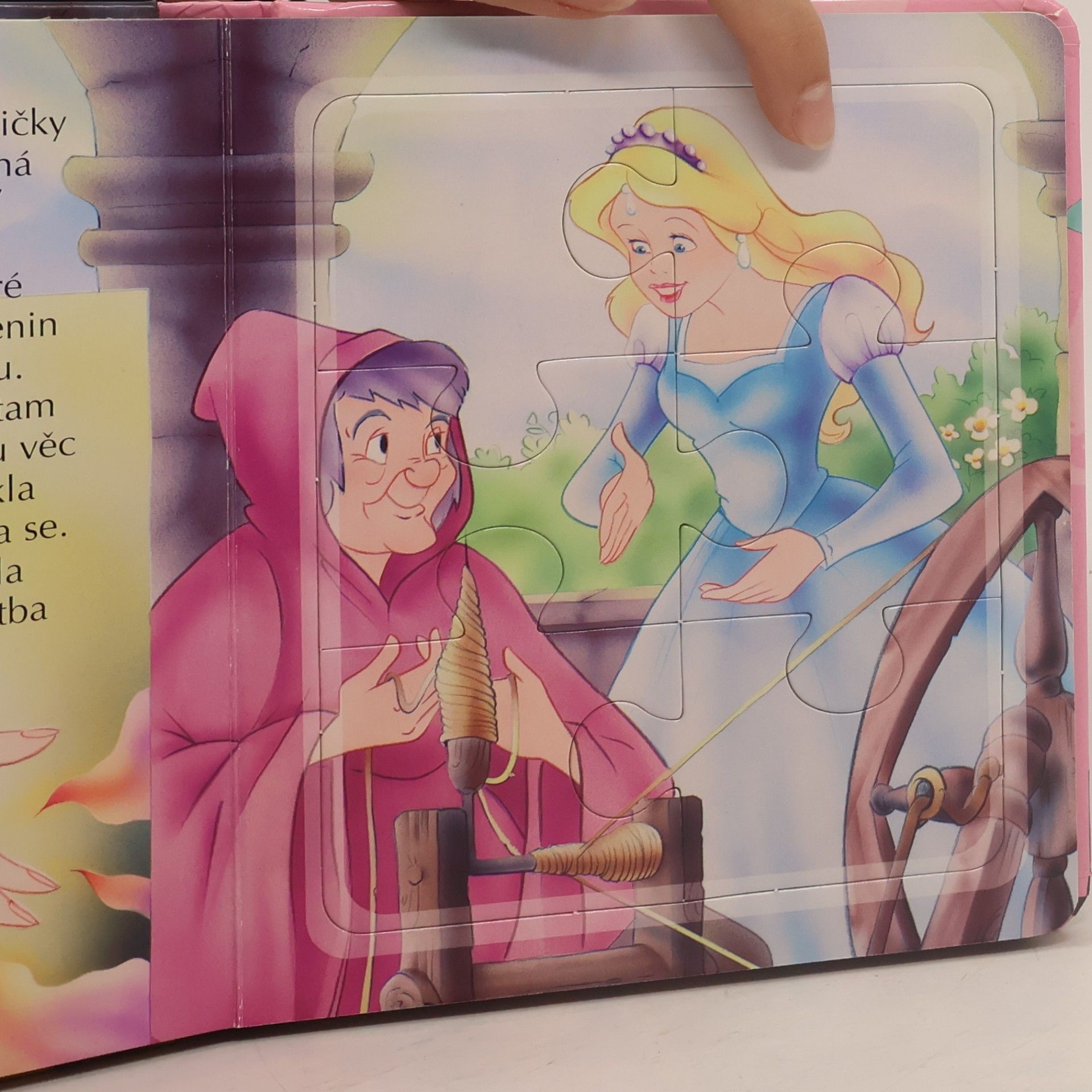 Autores varios Šípková Růženka : pohádka s puzzle