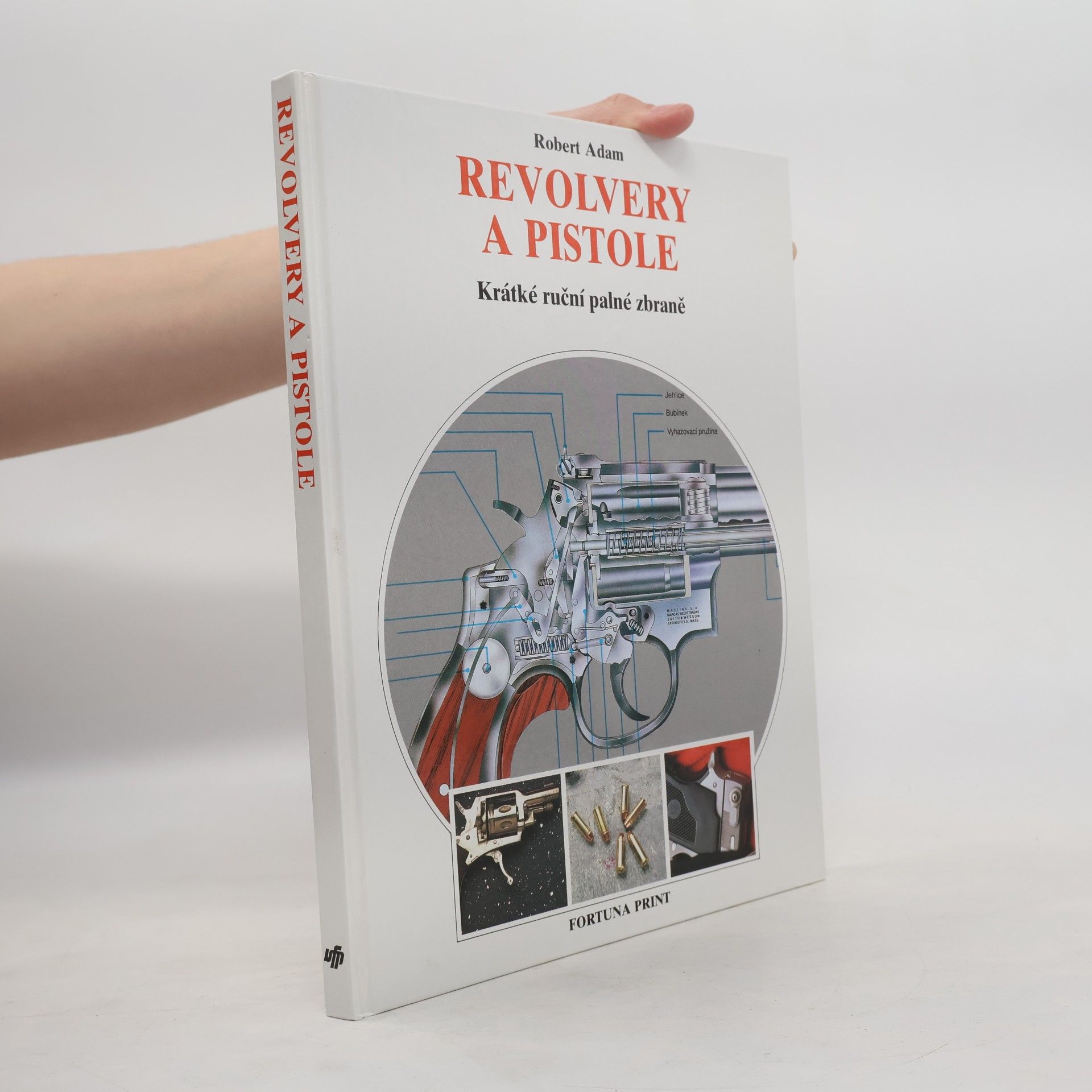 Revolvery a pistole - Krátké ruční palné zbraně