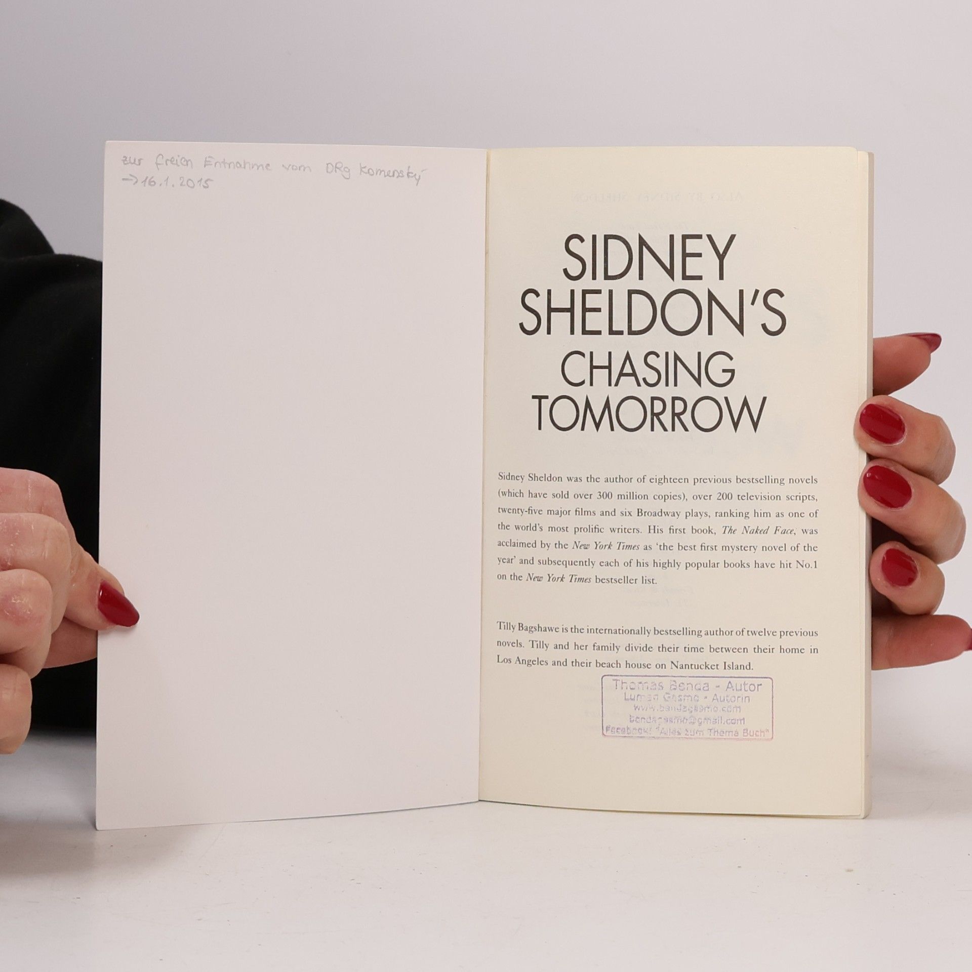 Sidney Sheldon Sidney Sheldon's: Chasing Tomorrow