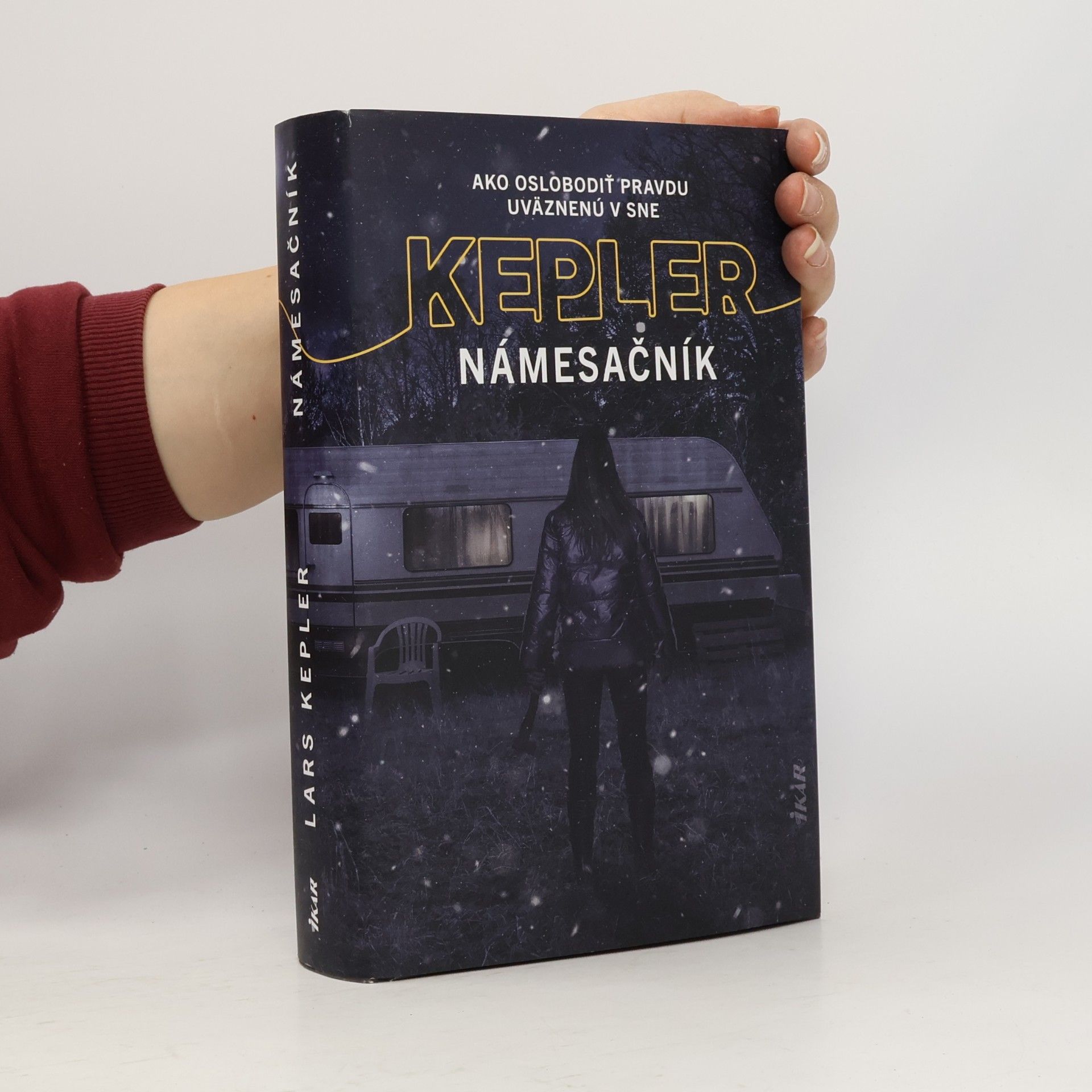 Lars Kepler Námesačník
