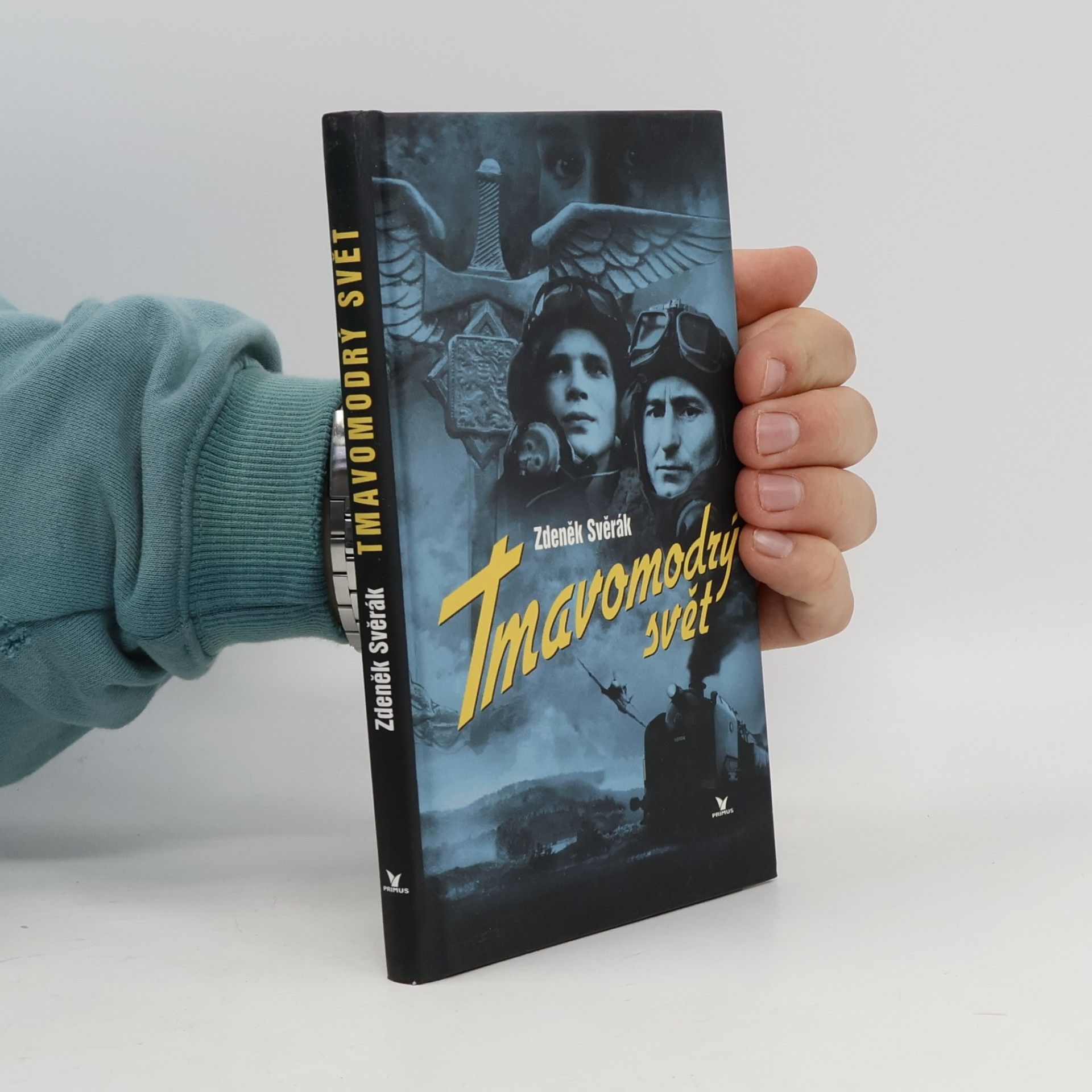 Tmavomodrý svět. Filmová povídka