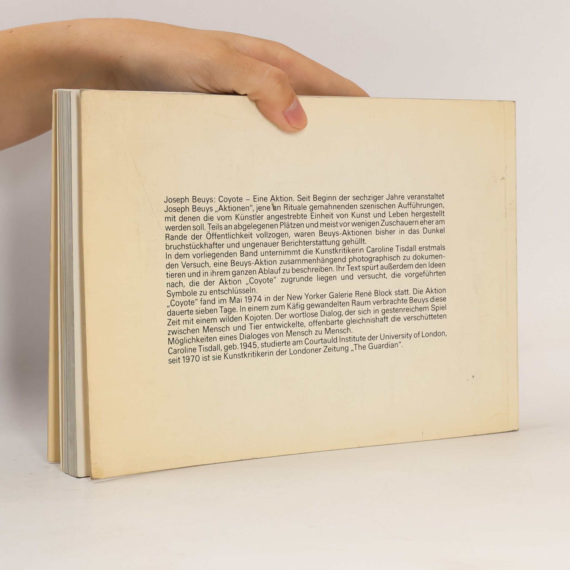 Caroline Tisdall Joseph Beuys, Coyote