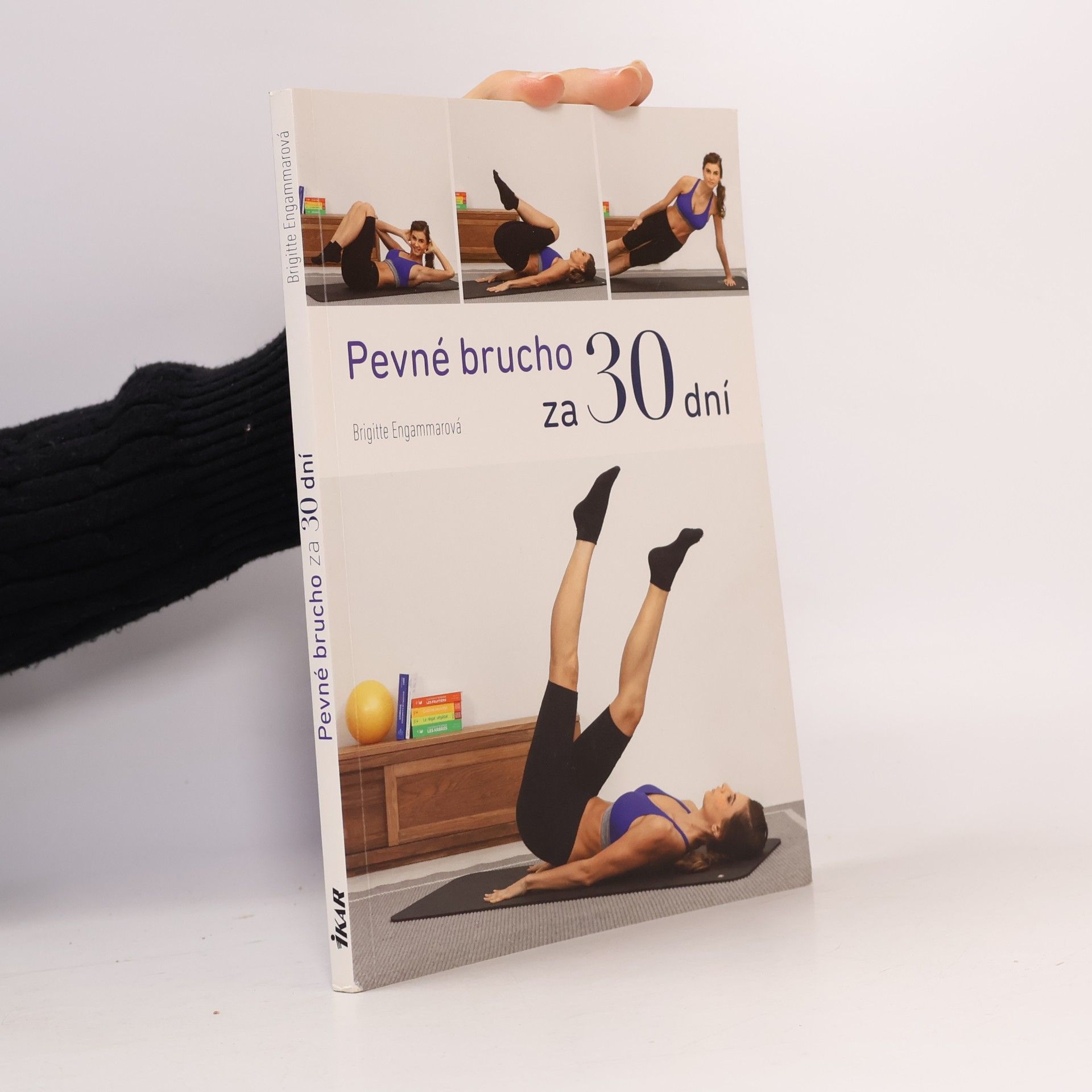 Brigitte Engammare Pevné brucho za 30 dní