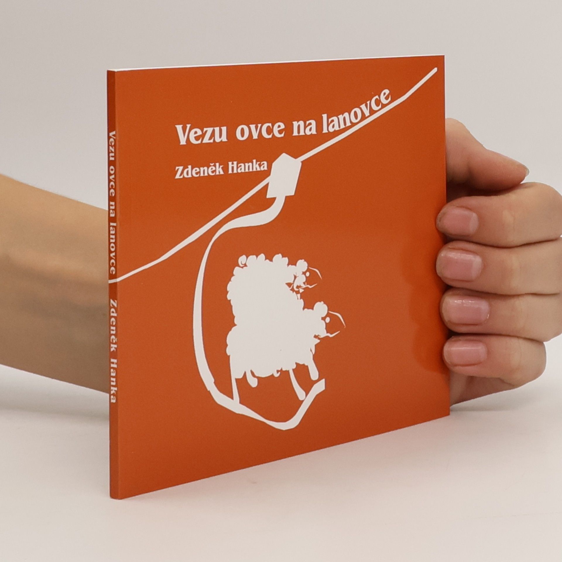 Vezu ovce na lanovce