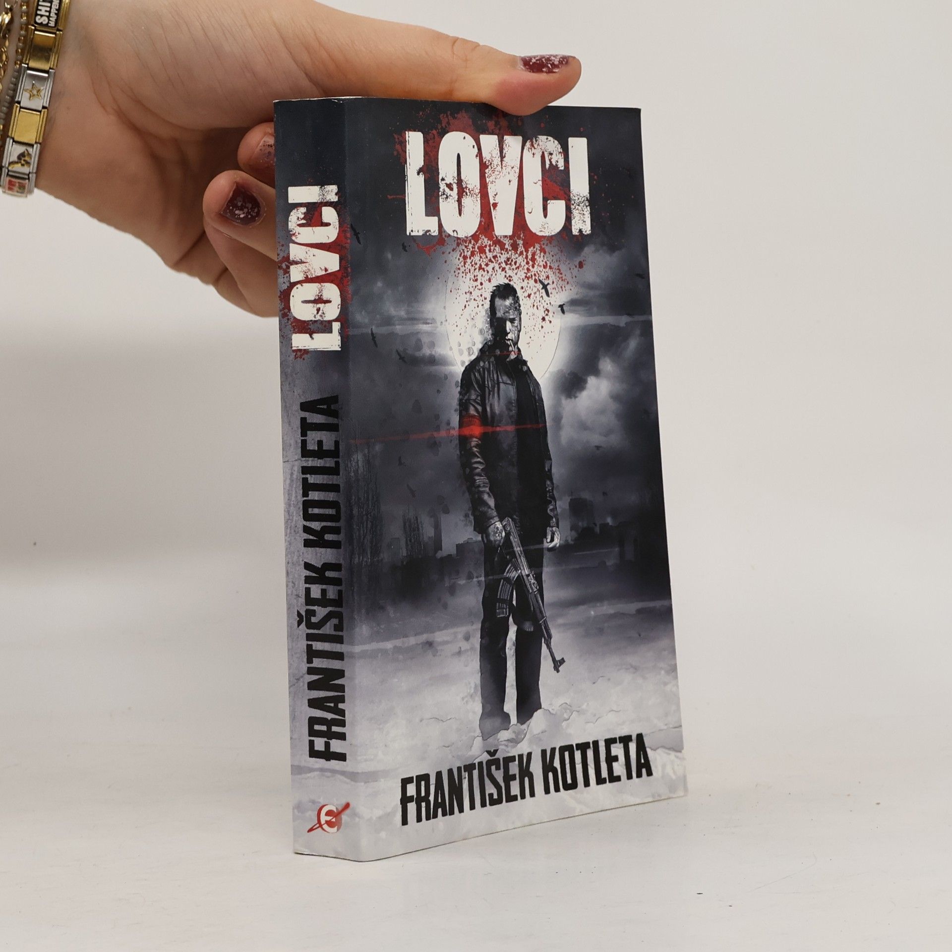 Lovci