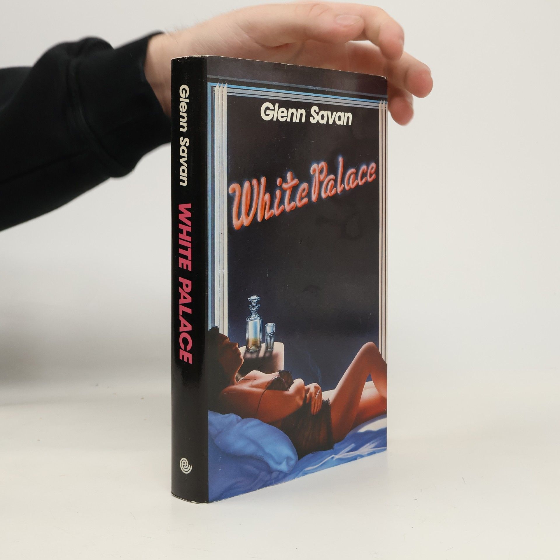 Glenn Savan White Palace