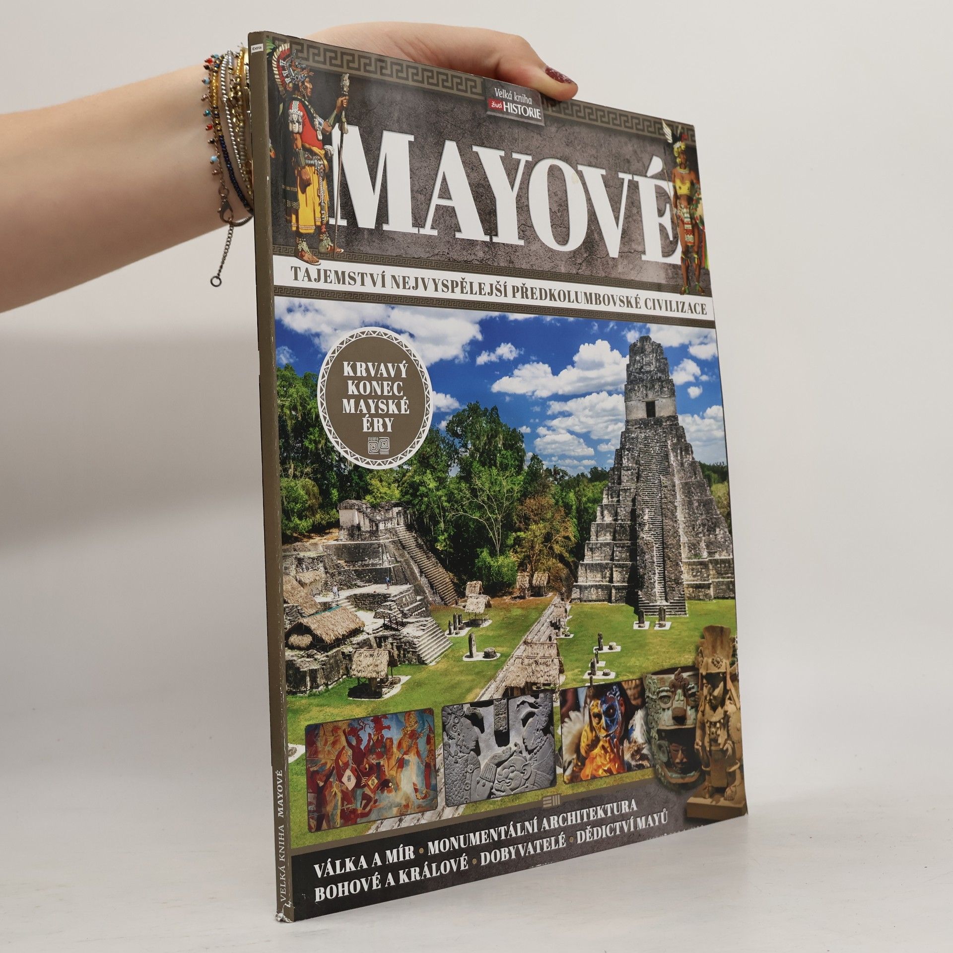 Mayové