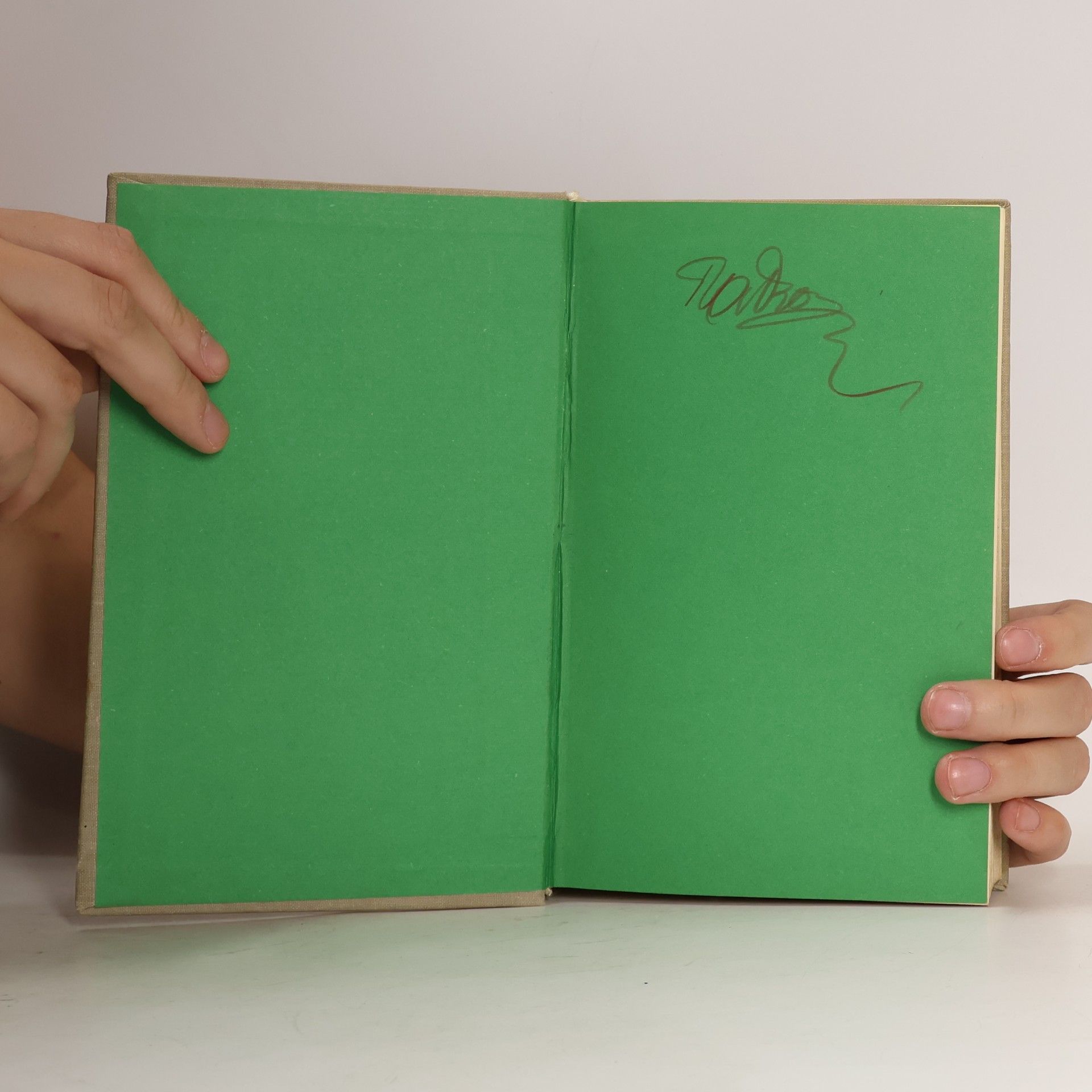 Collectif d'auteurs Atlas chorôb a škodcov ovocnín, viniča a zelenín