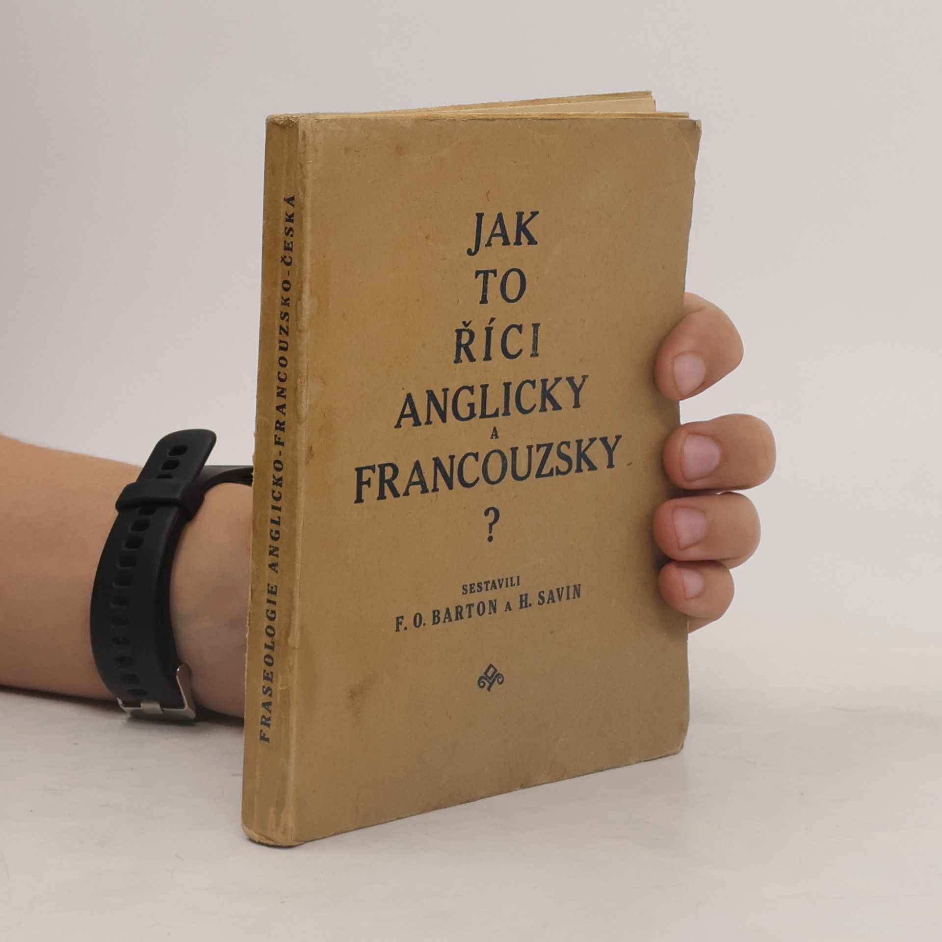 Jak to říci anglicky a francouzsky?