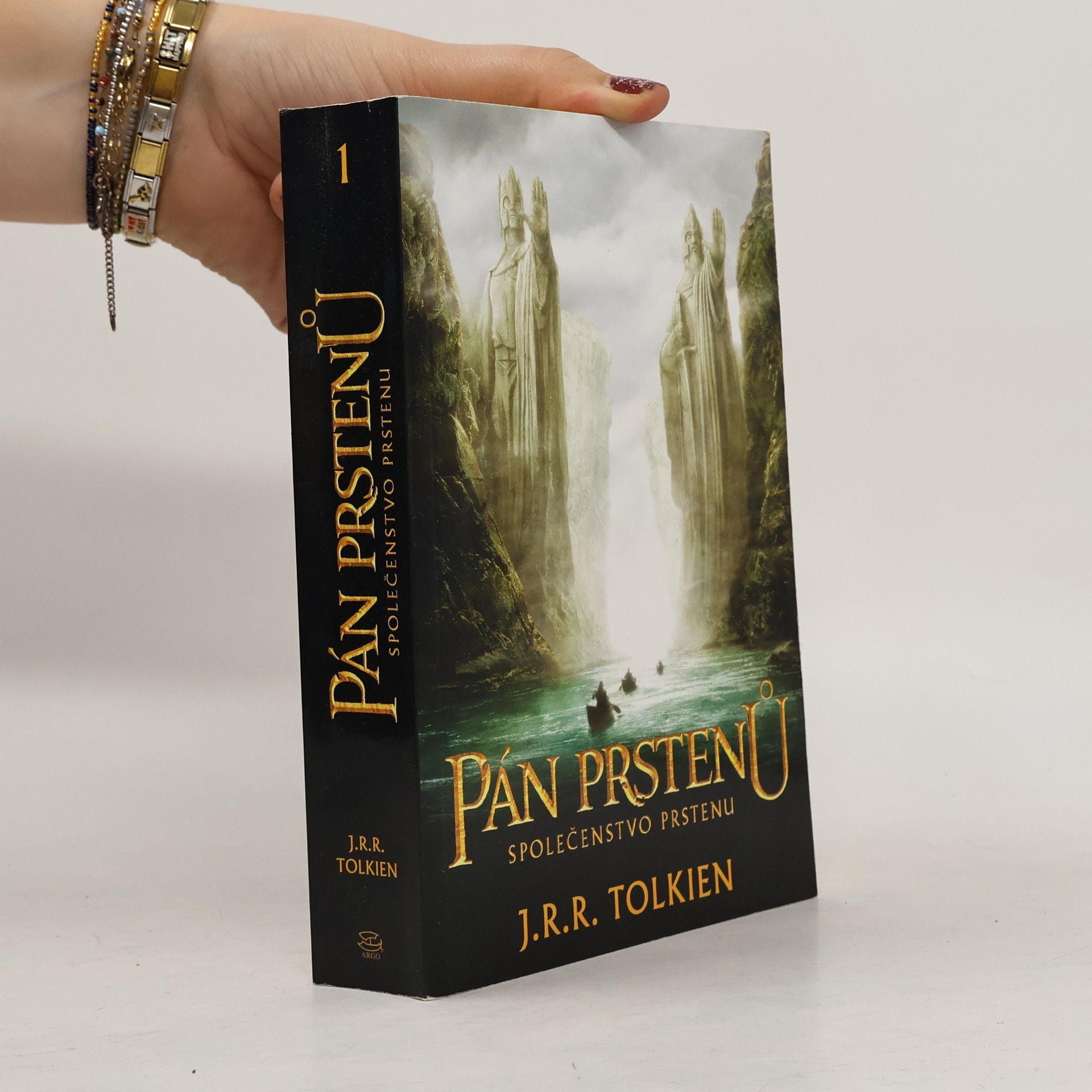 Pán prstenů. Společenstvo prstenu