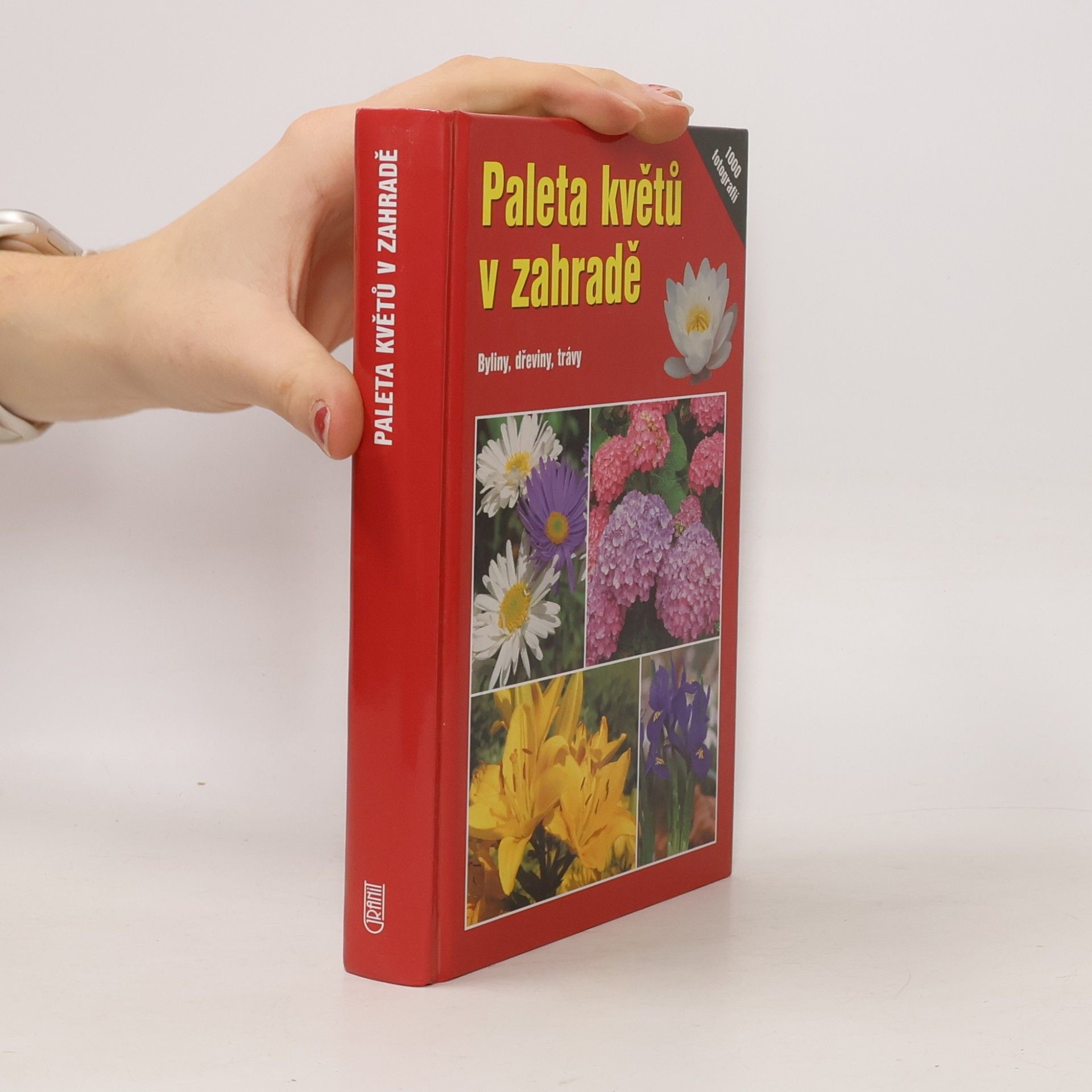 Paleta květů v zahradě - Byliny, dřeviny, trávy