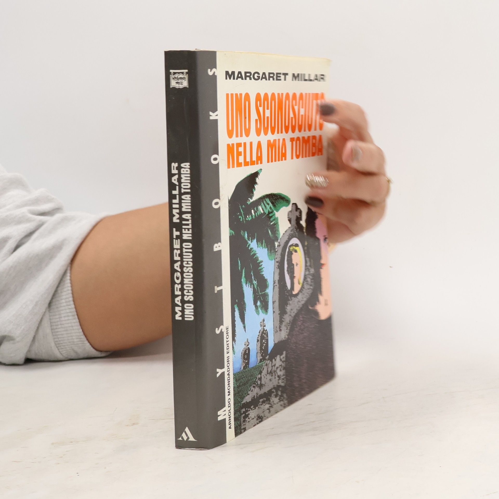 Margaret Millar Mystbooks: Uno sconosciuto nella mia tomba