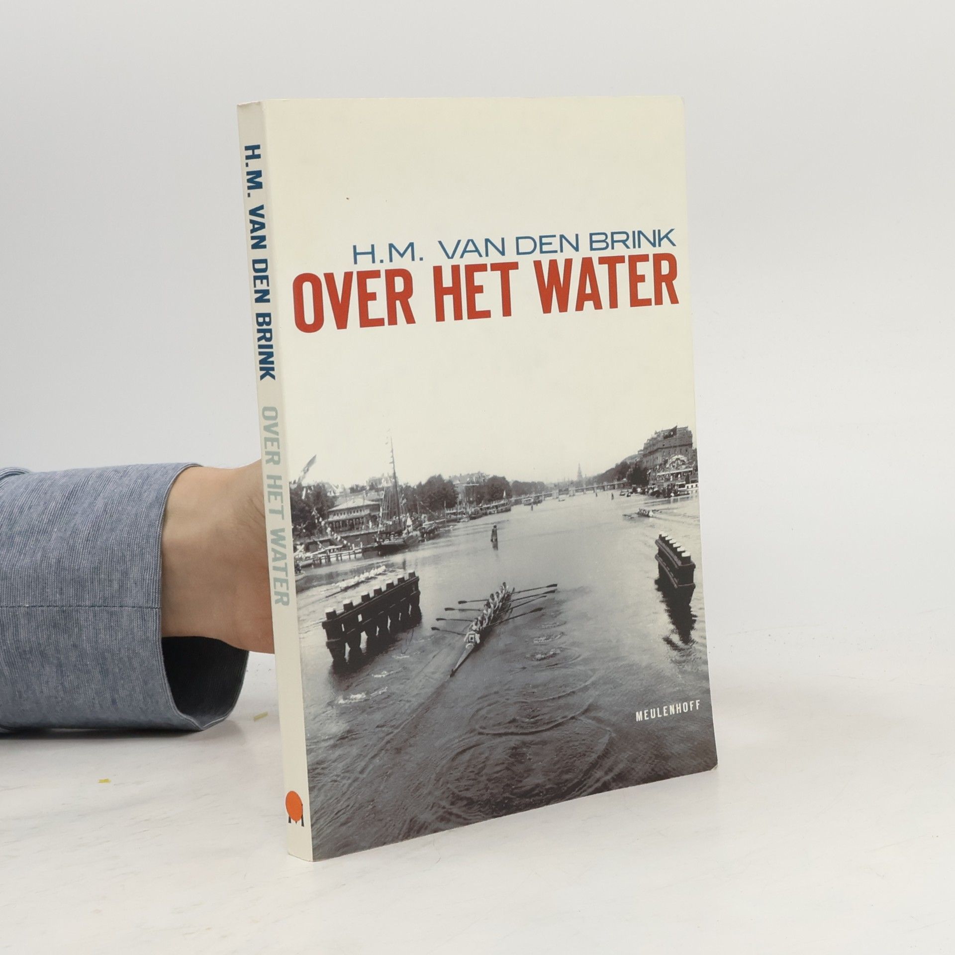 Over het water