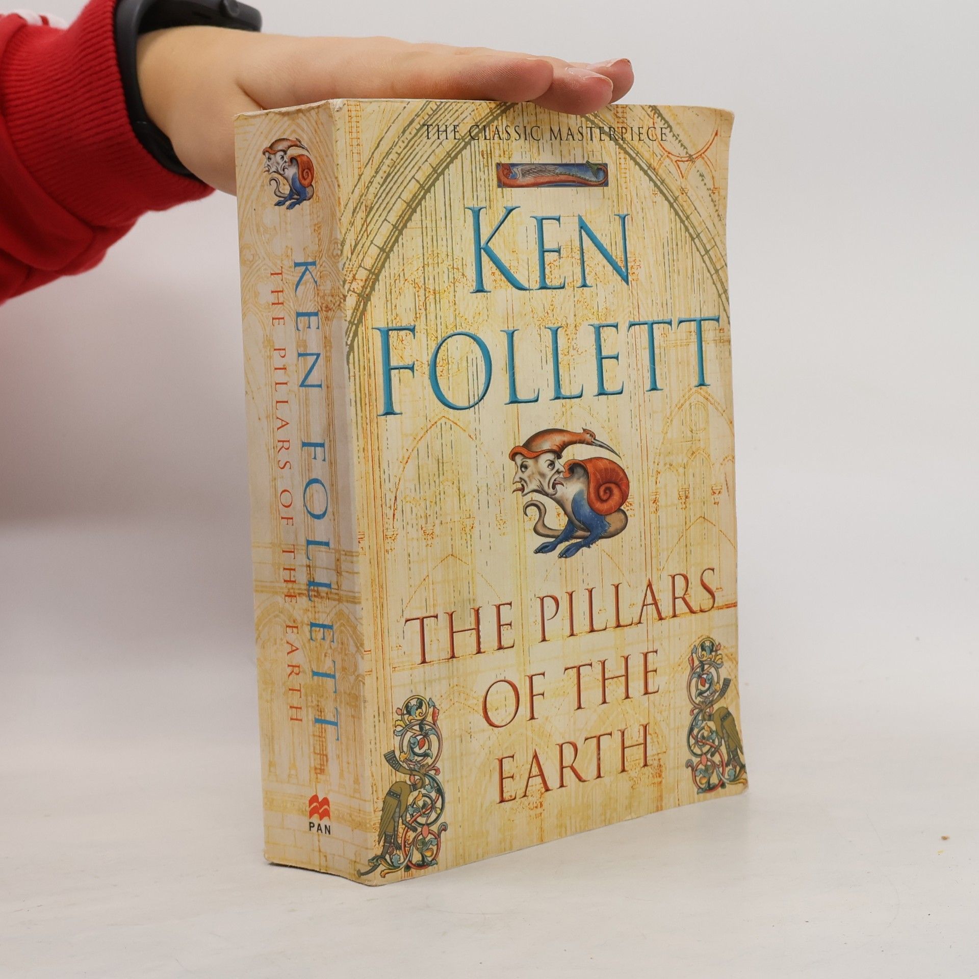 Ken Follett The pillars of the earth