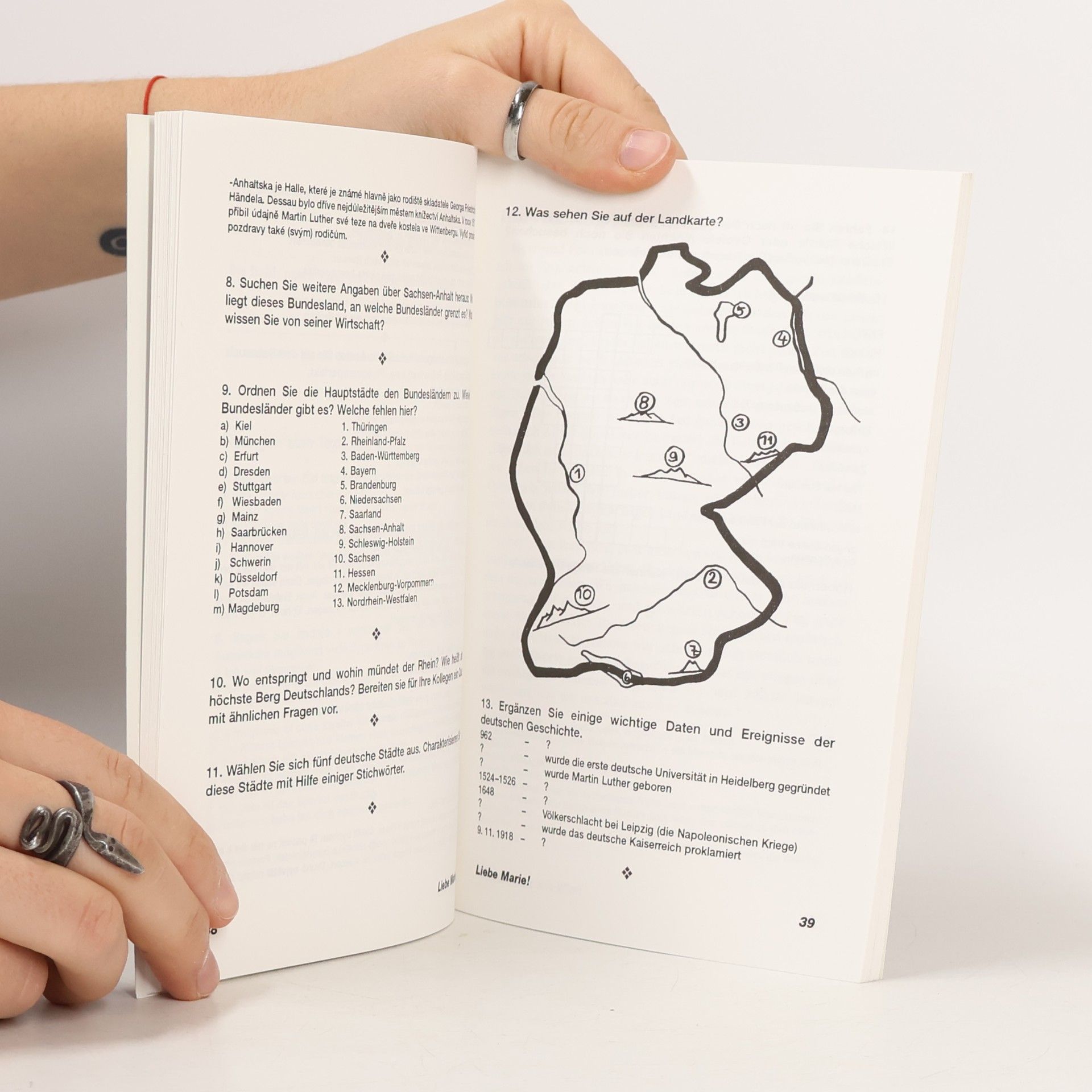 Kolektív autorov Lesen und Üben = Texty a cvičení ke konverzaci. Reisen. (Úroveň C)