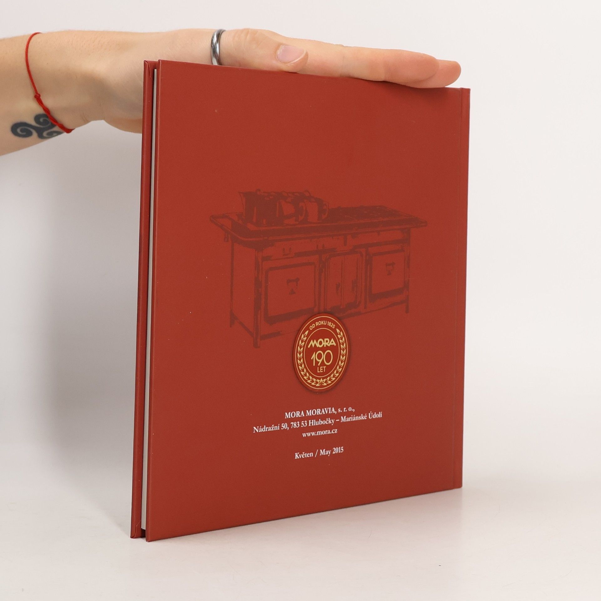 Various authors Mora 1825-2015. Historie firmy
