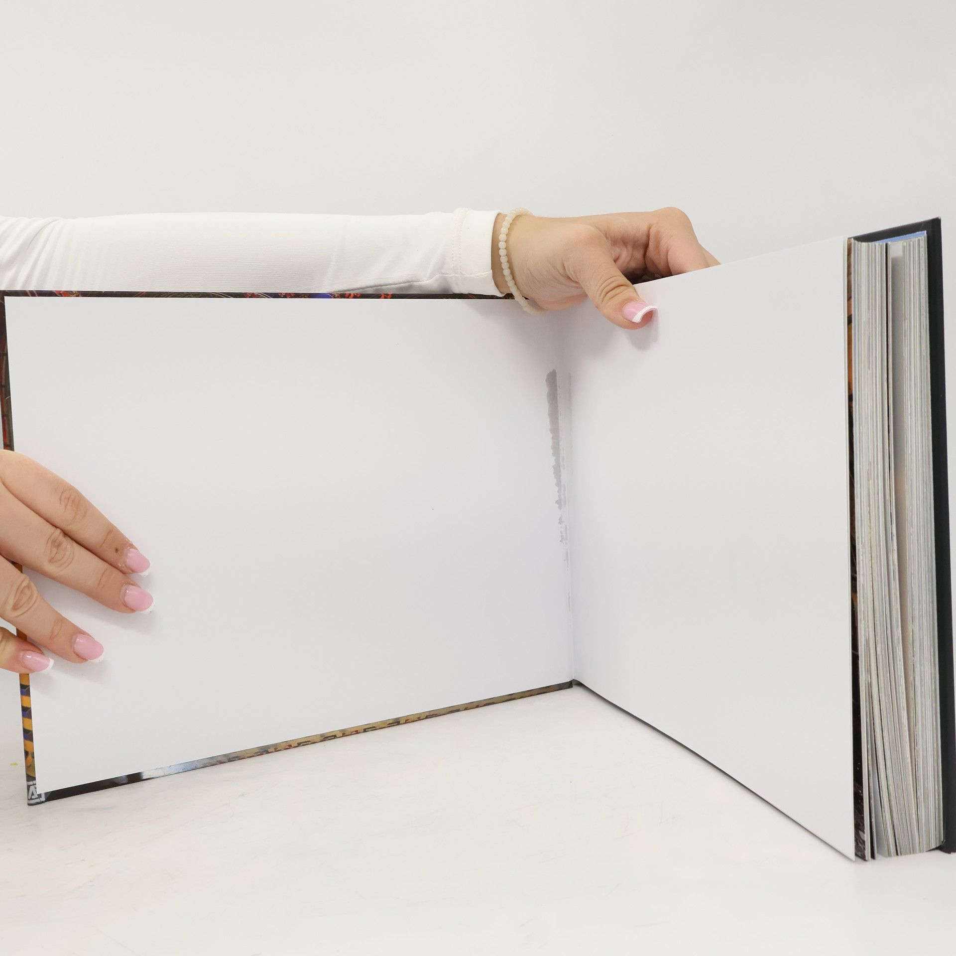 Robin Brinaert Jonglez Photo Books: Abandoned Italy