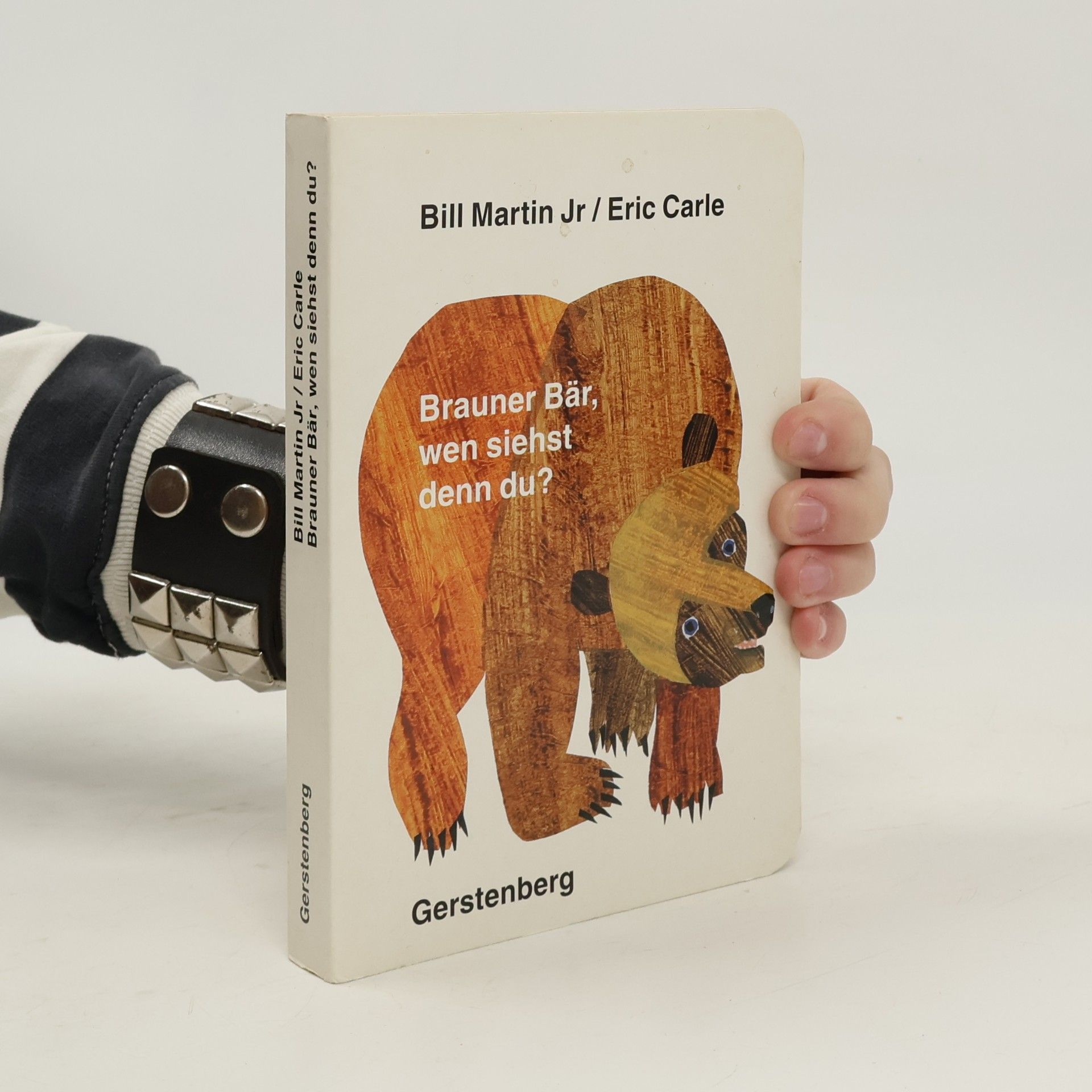 Brauner Bär, wen siehst denn du?