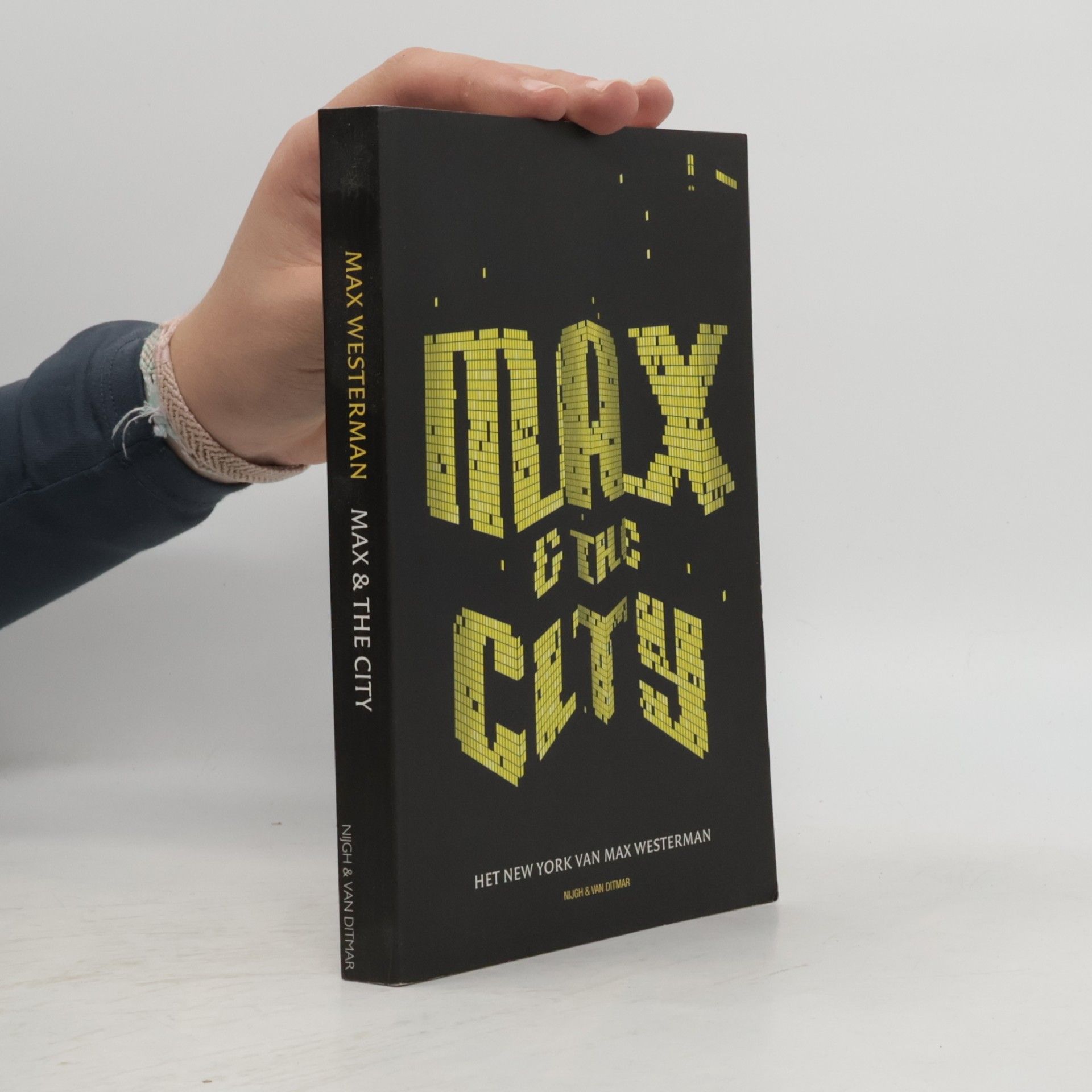 Max & The City
