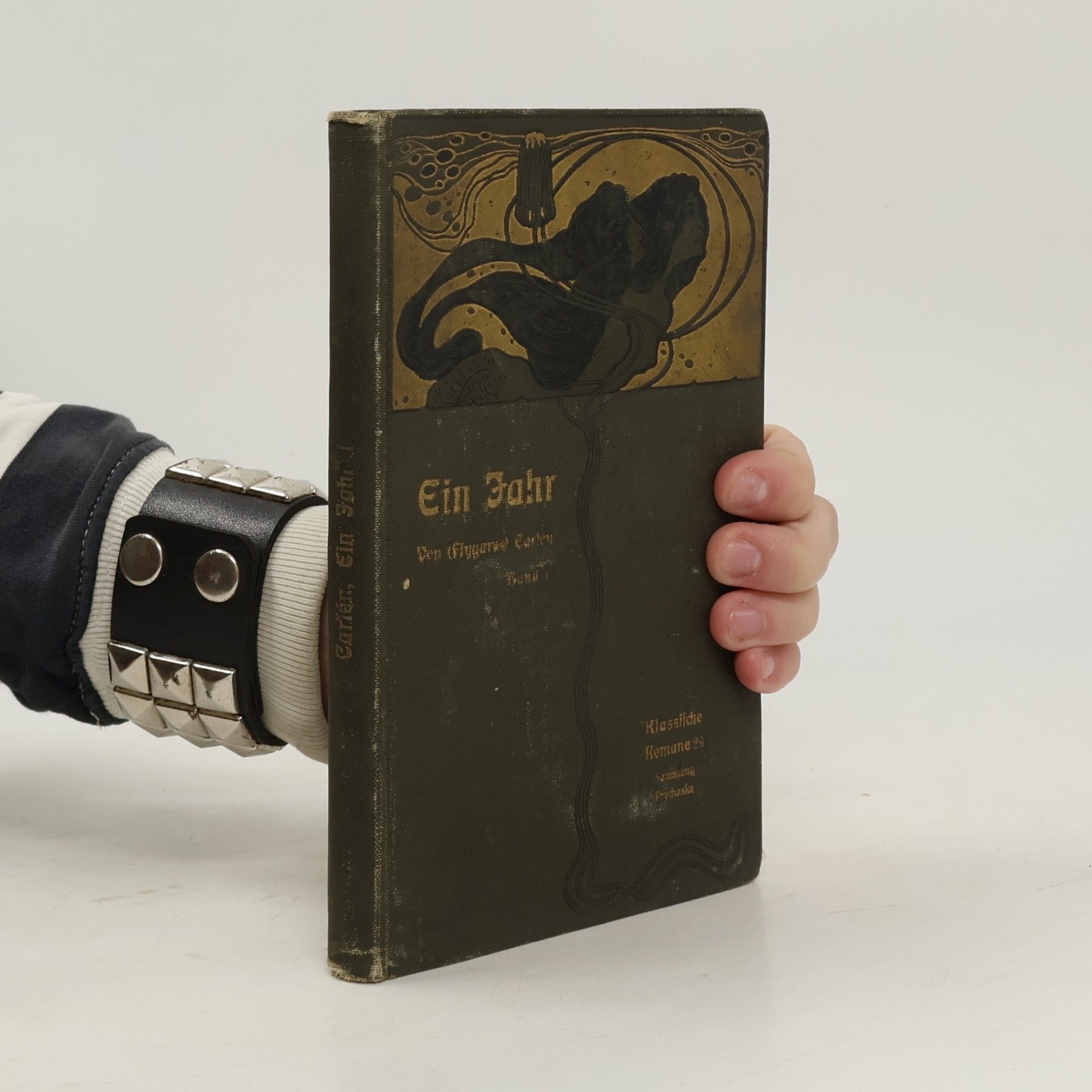 Ein Jahr
