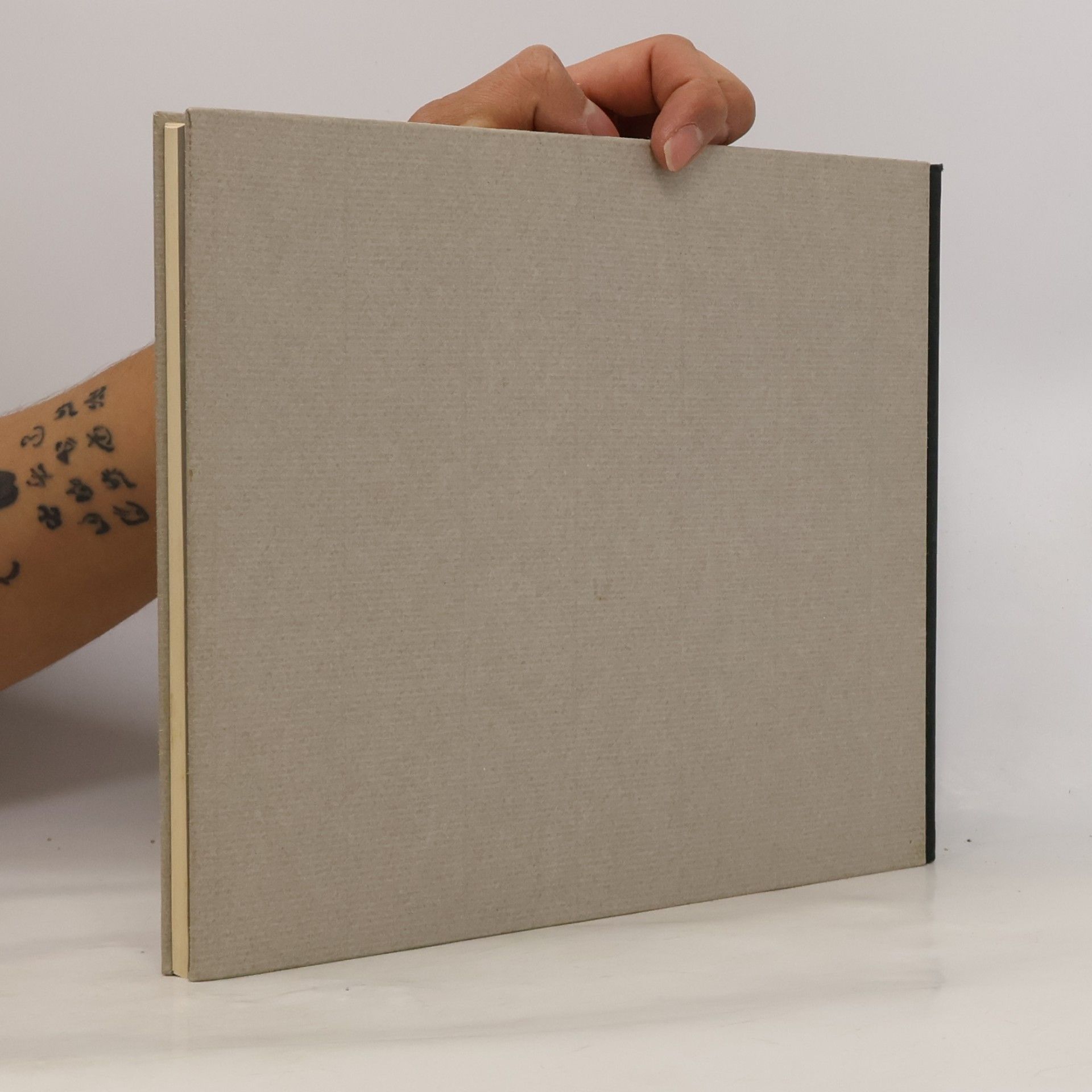 Various authors Insania pingens