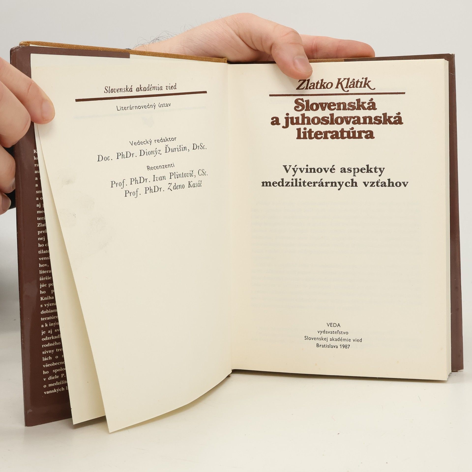Zlatko Klátik Slovenská a juhoslovanská literatúra