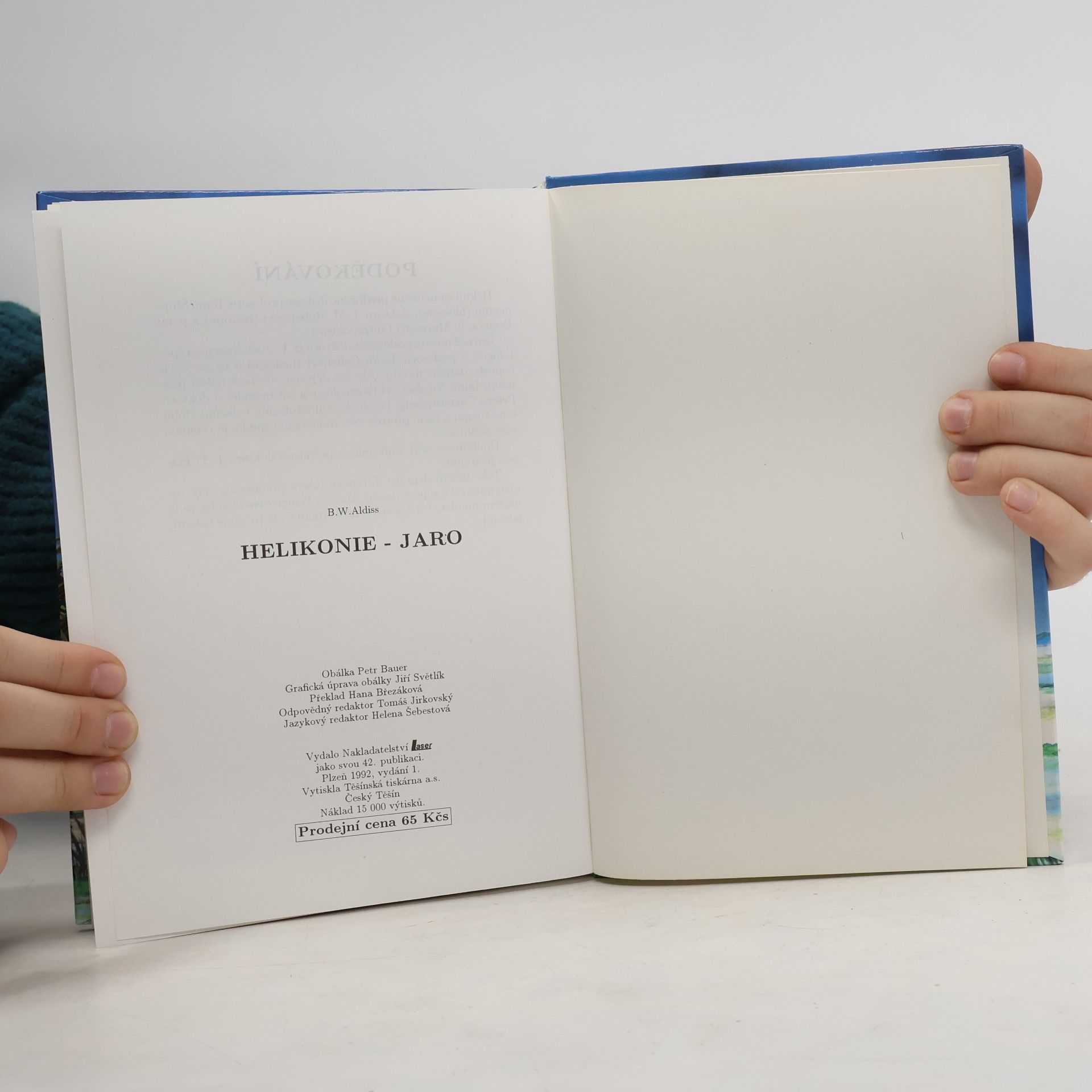 Brian Aldiss Helikonie. Jaro