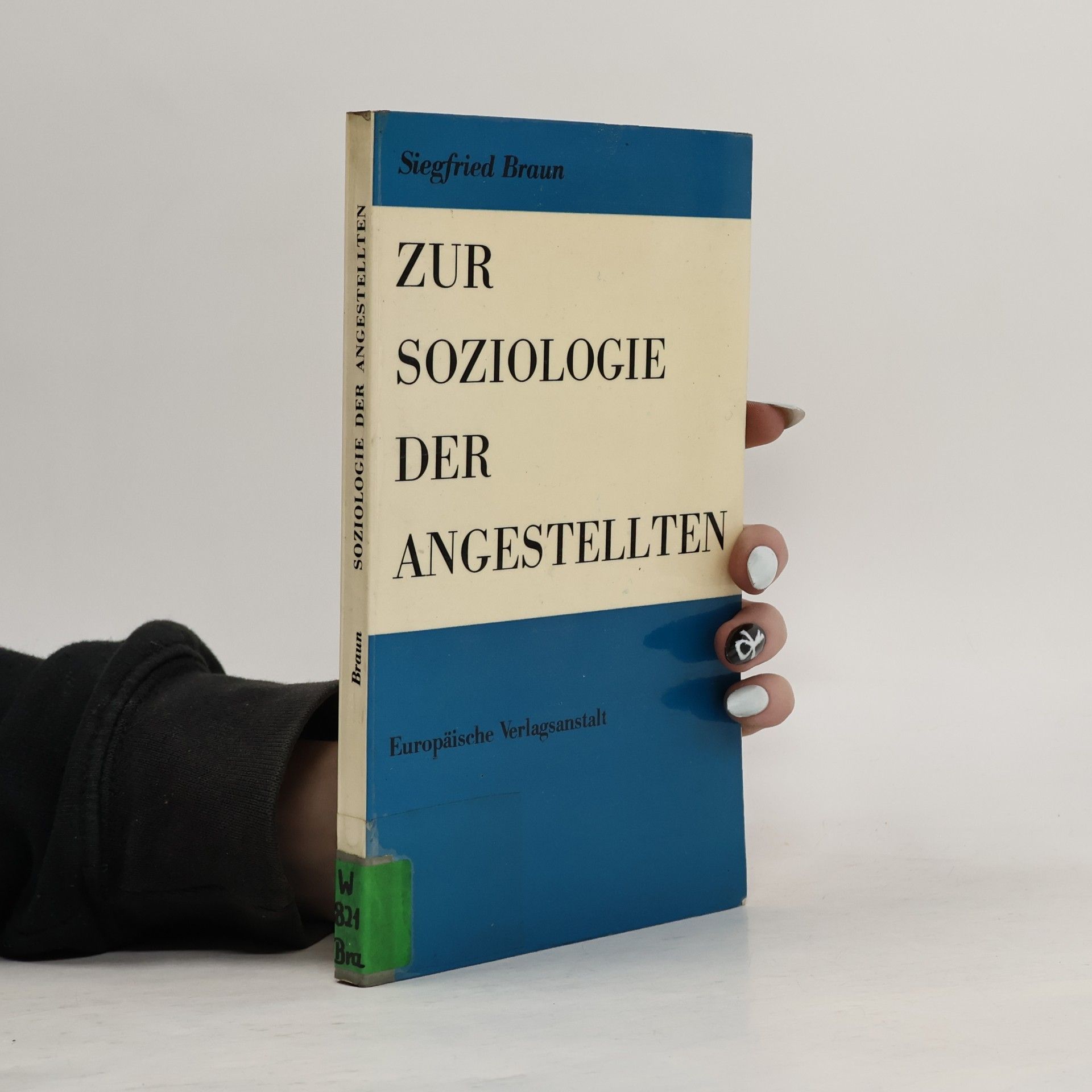 Zur Soziologie der Angestellten