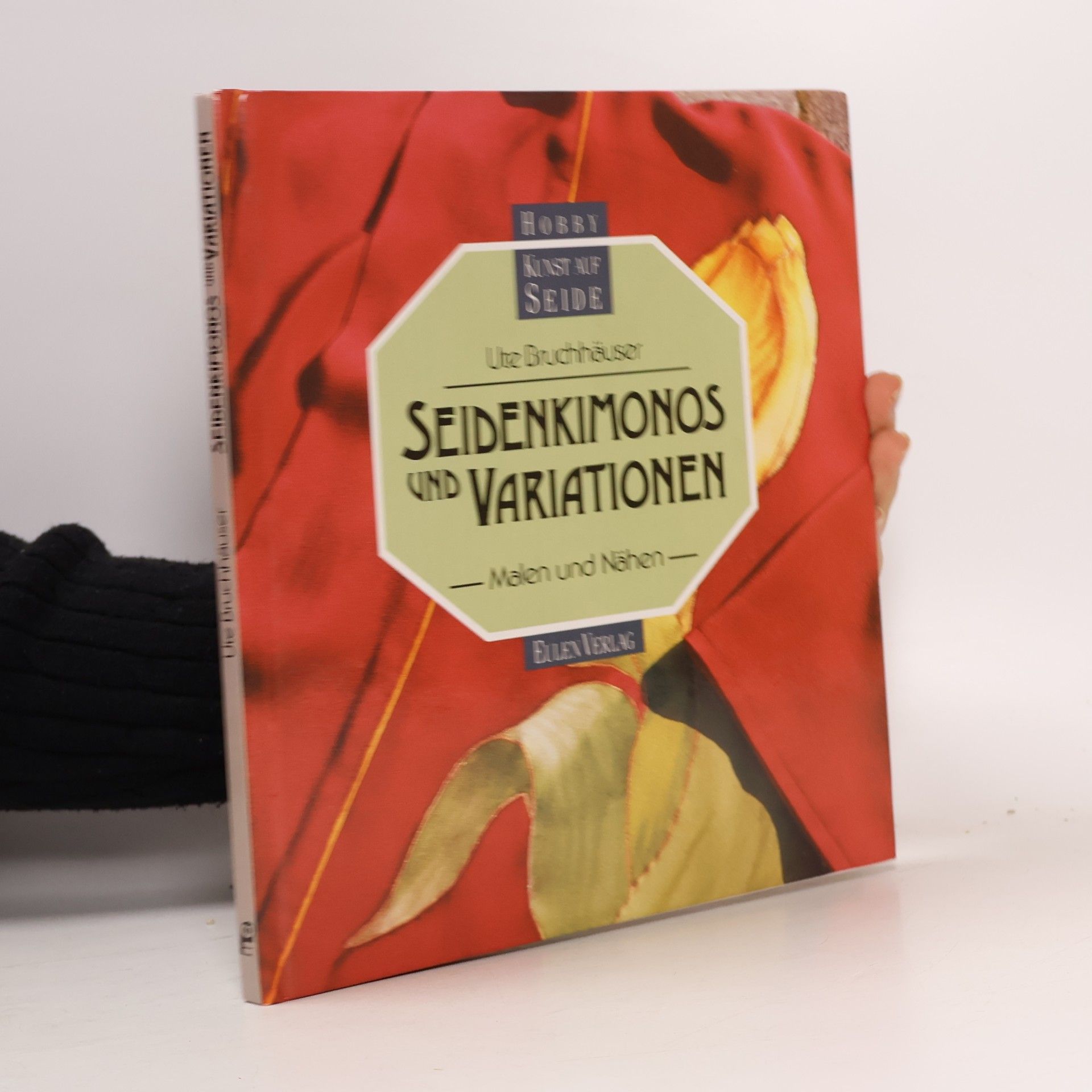 Seidenkimonos und Variationen