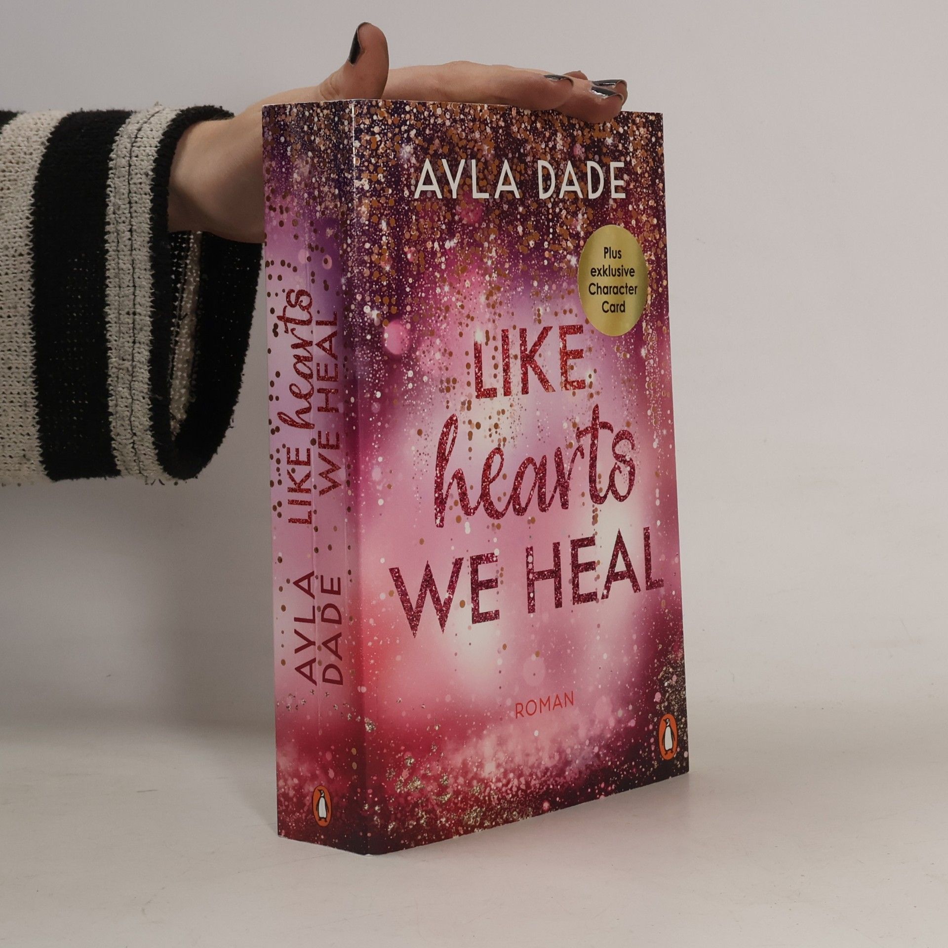 Paisley & Knox: Like Hearts We Heal