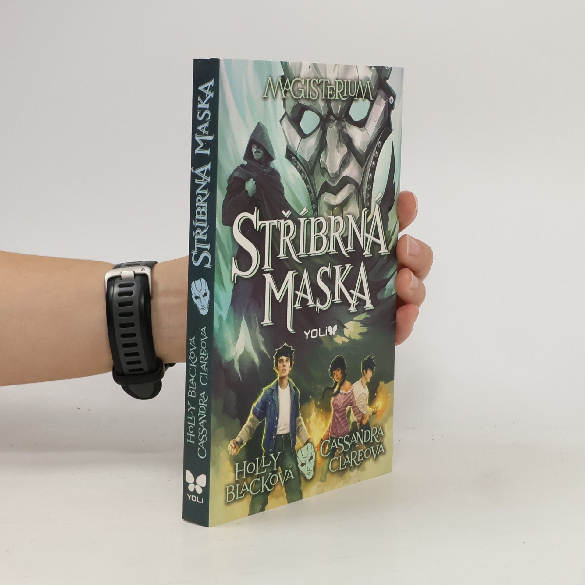 Magisterium 4. Stříbrná maska