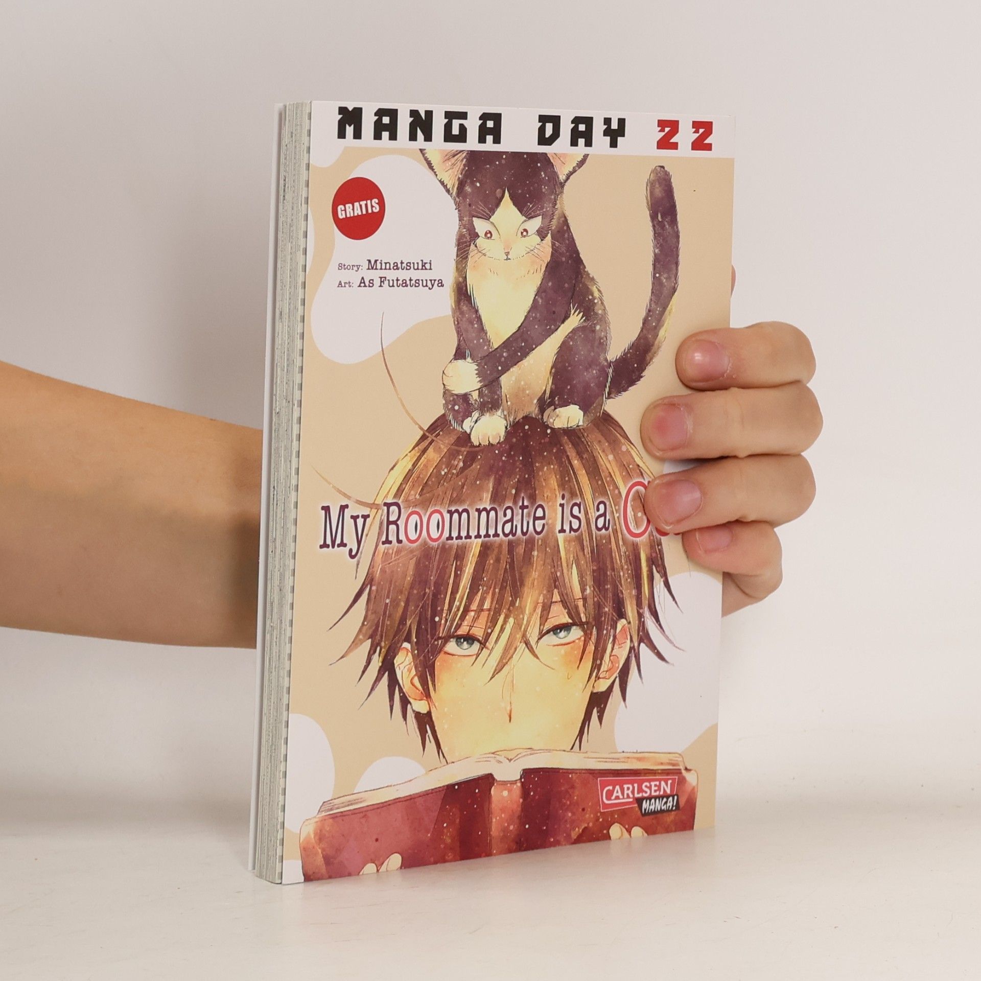 Asu Futatsuya My Roommate is a Cat 22
