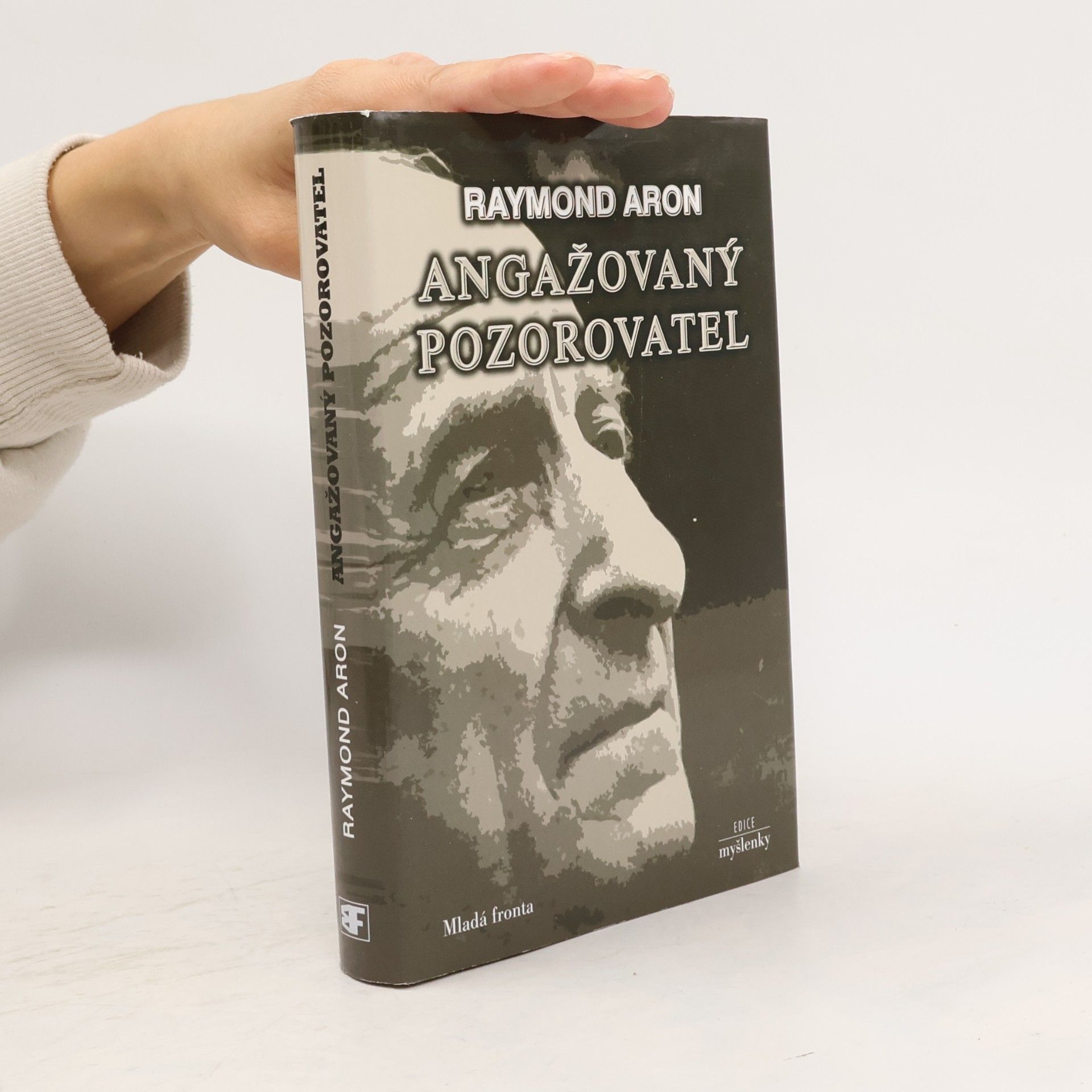 Angažovaný pozorovatel: rozhovory s Jeanem-Louisem Missikou a Dominiquem Woltonem