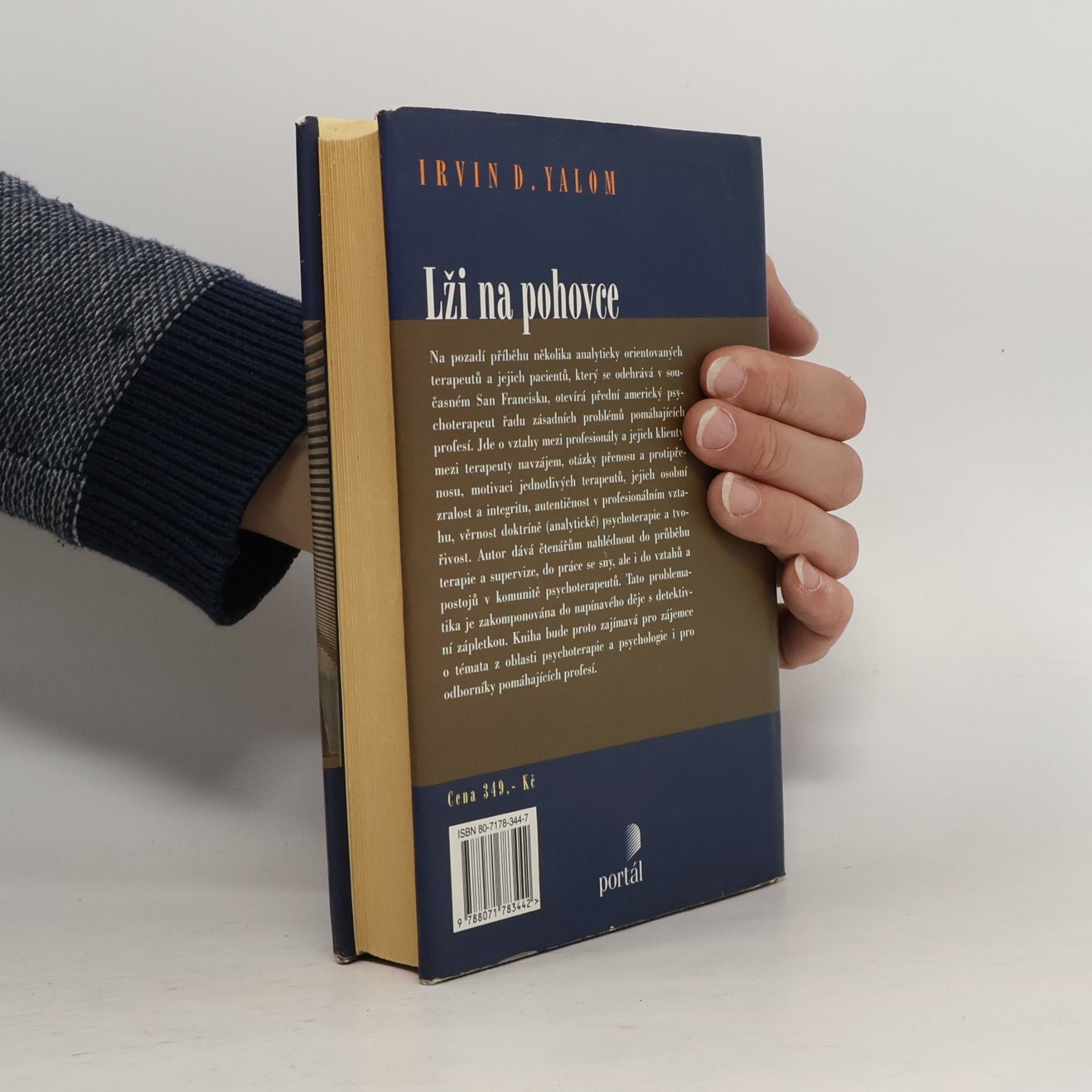 Irvin Yalom Lži na pohovce