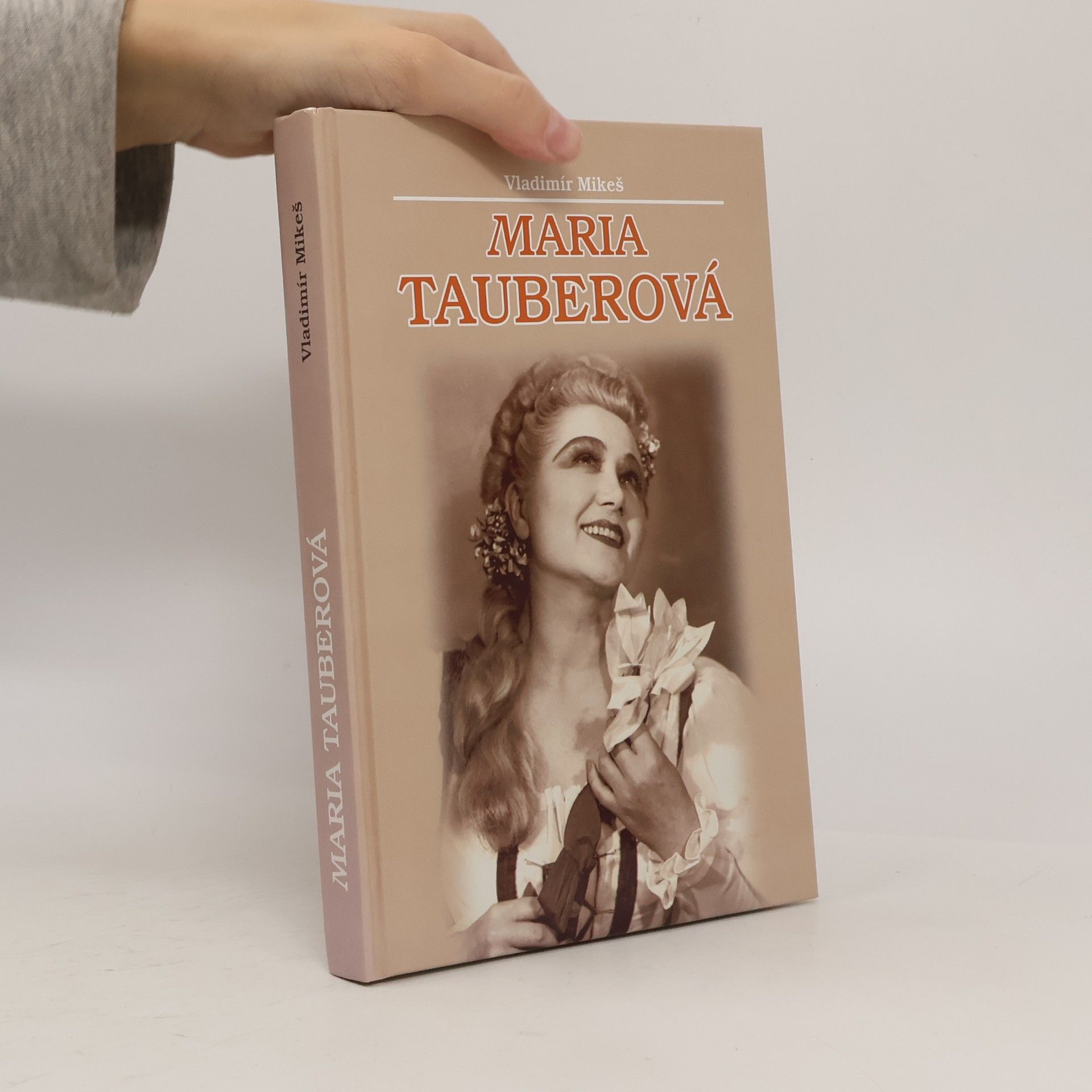 Maria Tauberová : monografie