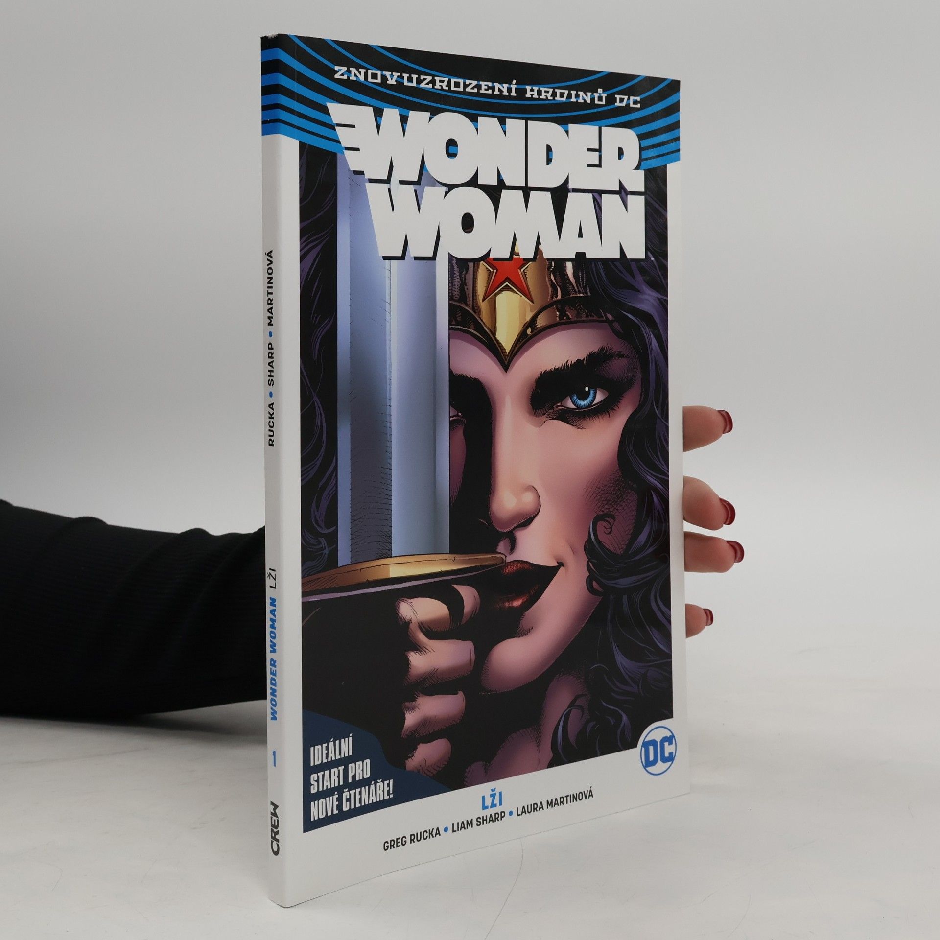 Wonder Woman. Kniha první, Lži