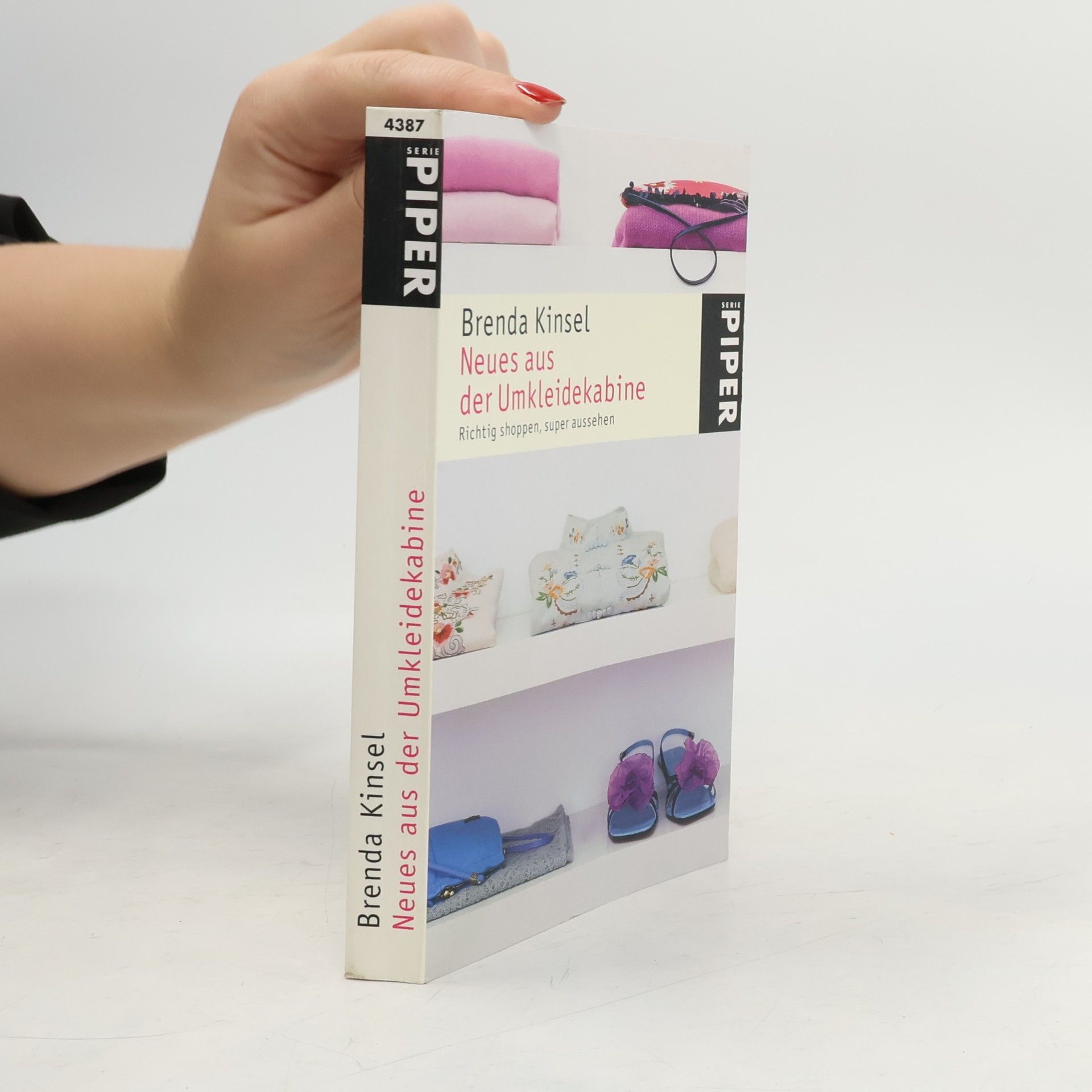 Brenda Kinsel Neues aus der Umkleidekabine